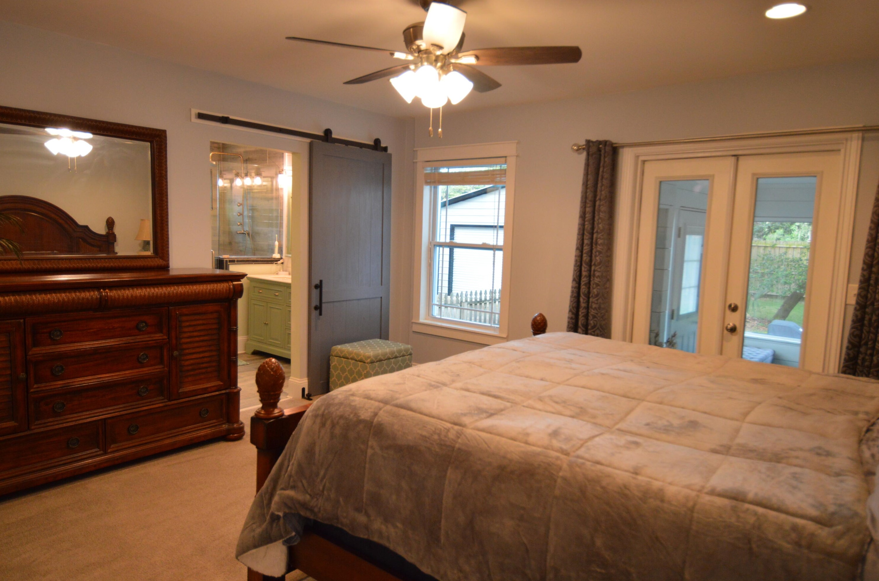 1349 San Mateo Ave, Jacksonville FL 32207-8841 exterior