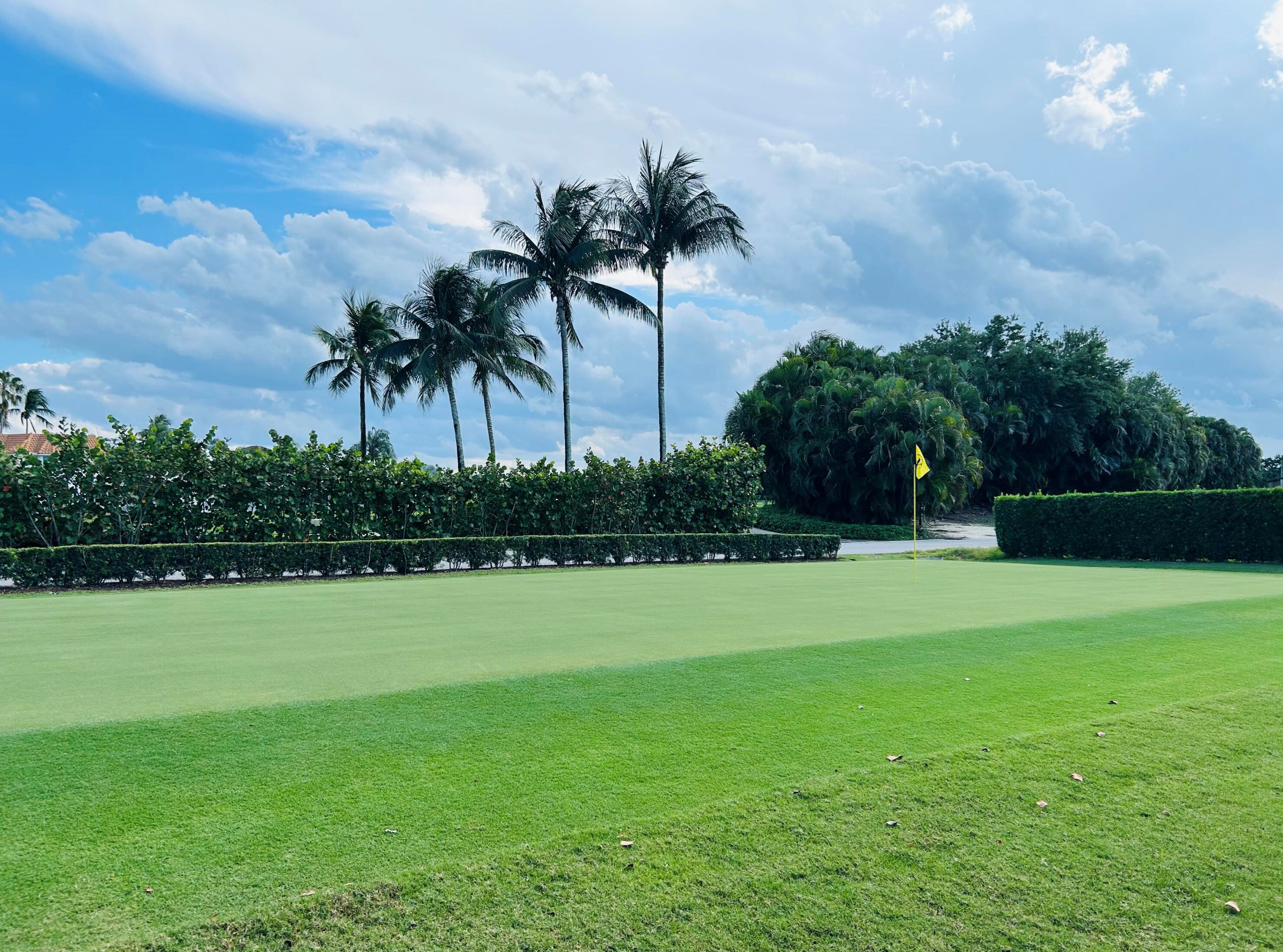 4230 60th Dr, Boca Raton, FL 33496-4010