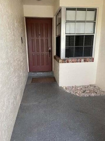 104 Moccasin Trl, Jupiter FL  33458-7645 exterior