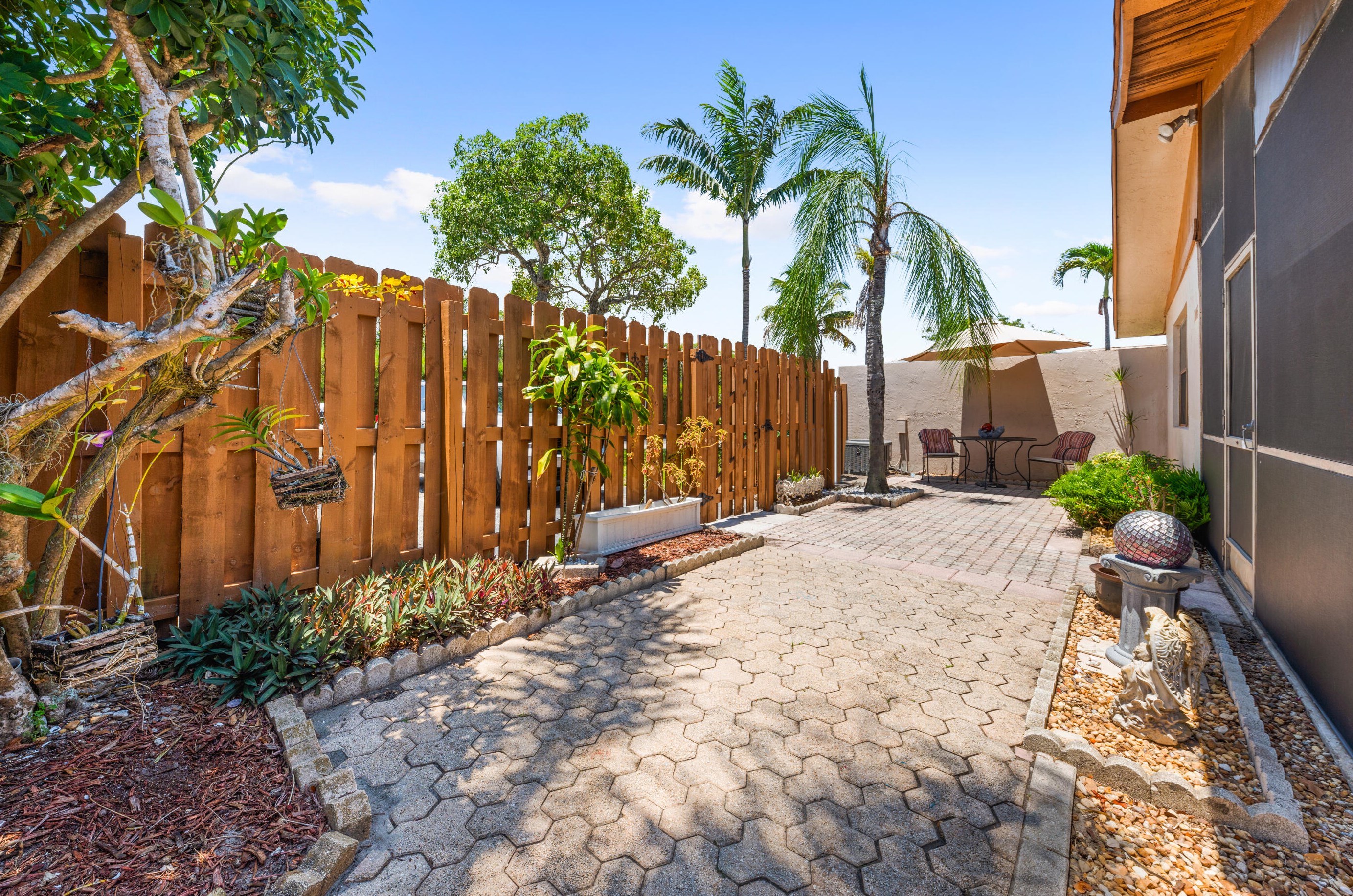 2005 24th Cir, Boynton Beach, FL 33426-6578