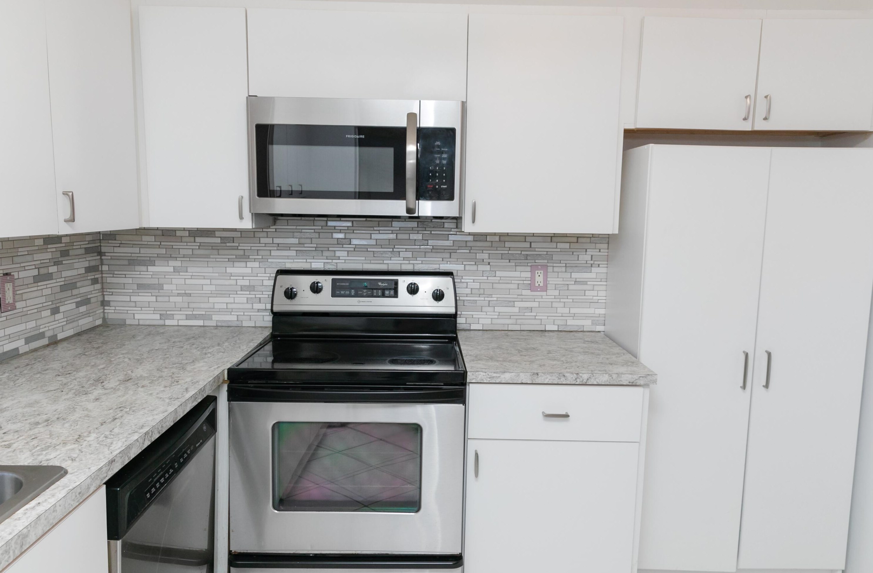 114 Amherst Ln, Lake Worth, FL 33467