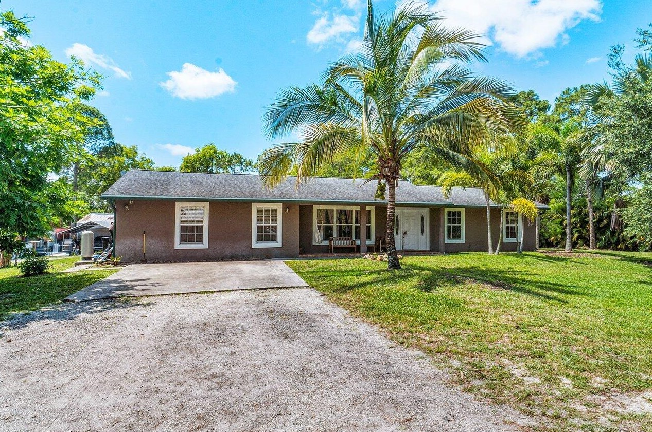 16112 E Brighton Dr, Town of Loxahatchee Groves, FL 33470