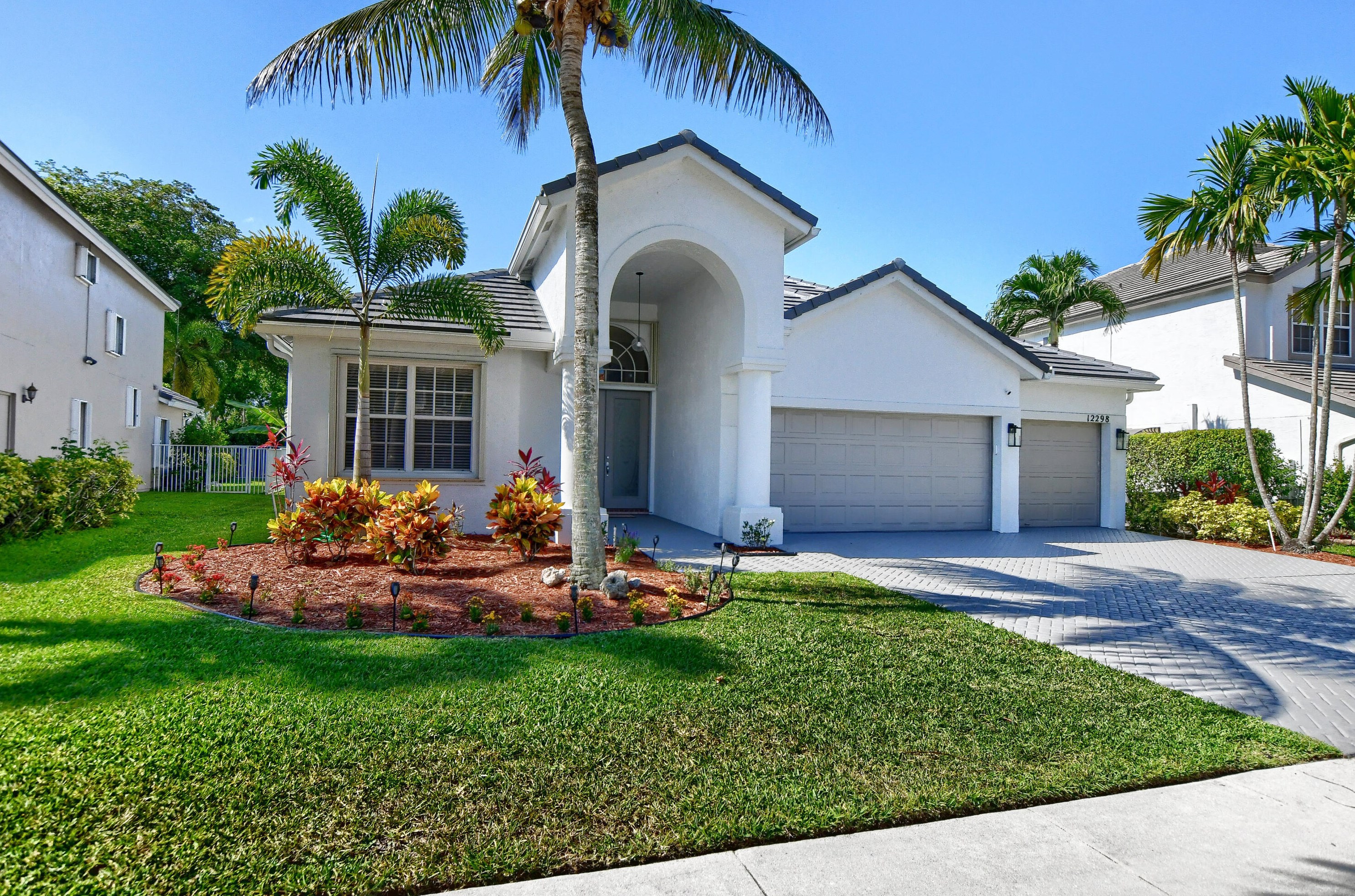 12298 Riverfalls Ct, Boca Raton, FL 33428-4855