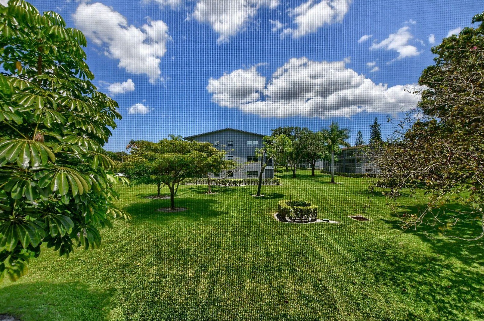 270 Suffolk G, Boca Raton FL  33434-2462 exterior