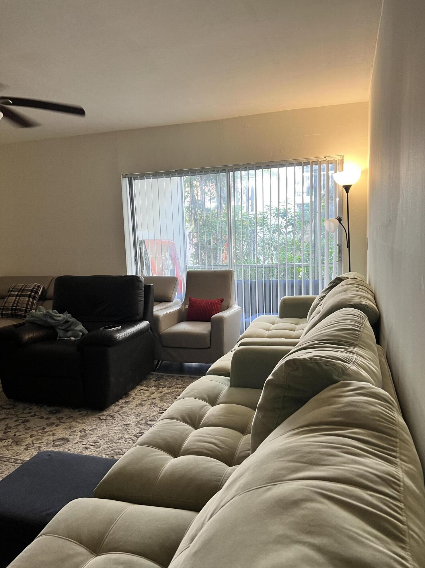 634 Nw 13th St Apt 15, Boca Raton, FL 33486