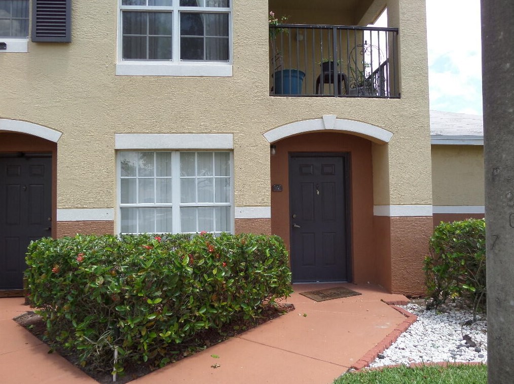 10294 Fox Trail Rd S #706, West Palm Beach, FL 33411