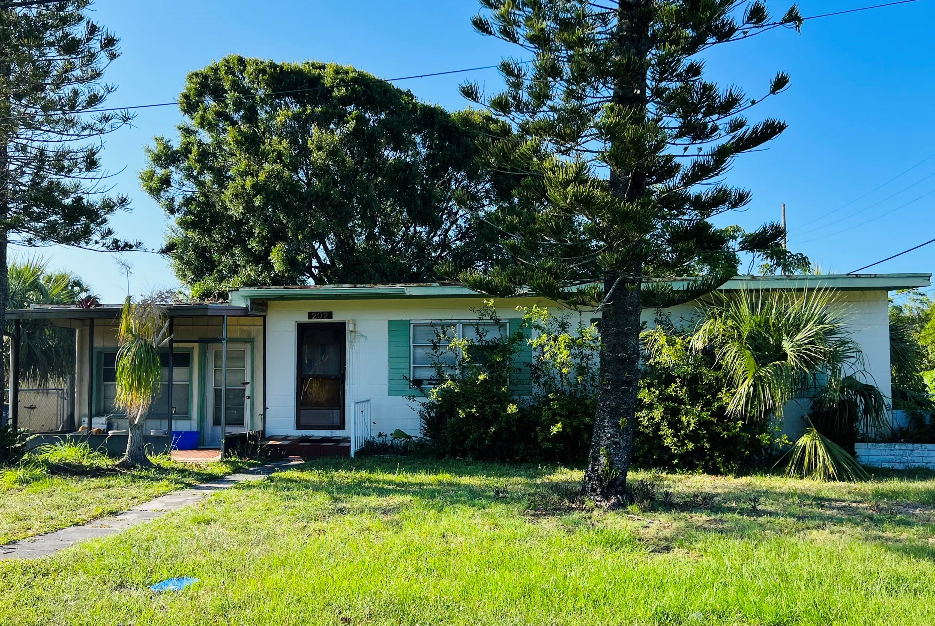 202 Osceola Ave, Fort Pierce, FL 34982