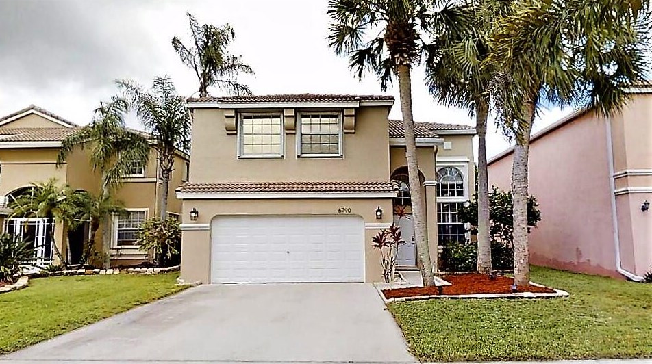 6790 Columbia Ave, Lake Worth, FL 33467-7356