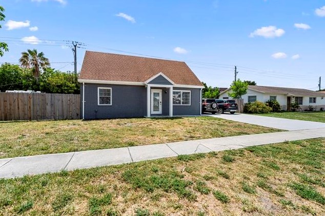 421 Kirk Rd, Lake Worth, FL 33461