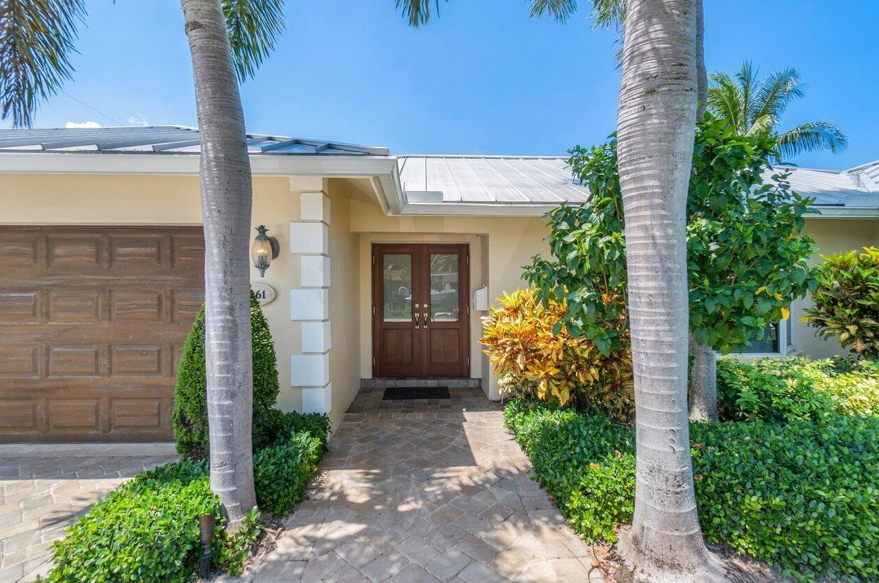 1061 Nw 3rd St, Boca Raton, FL 33486