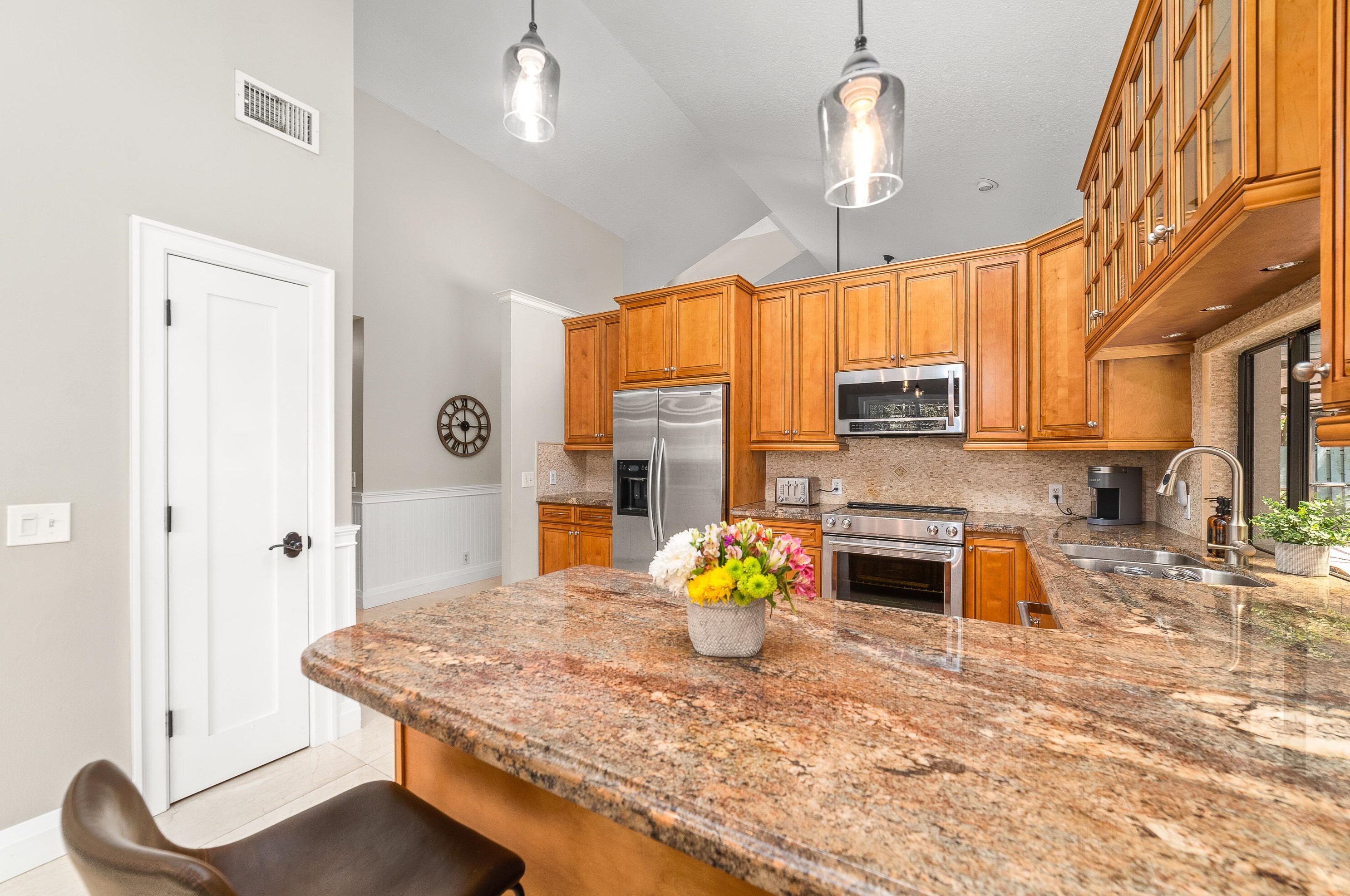 104 Timber Ln, Jupiter FL  33458-7707 exterior