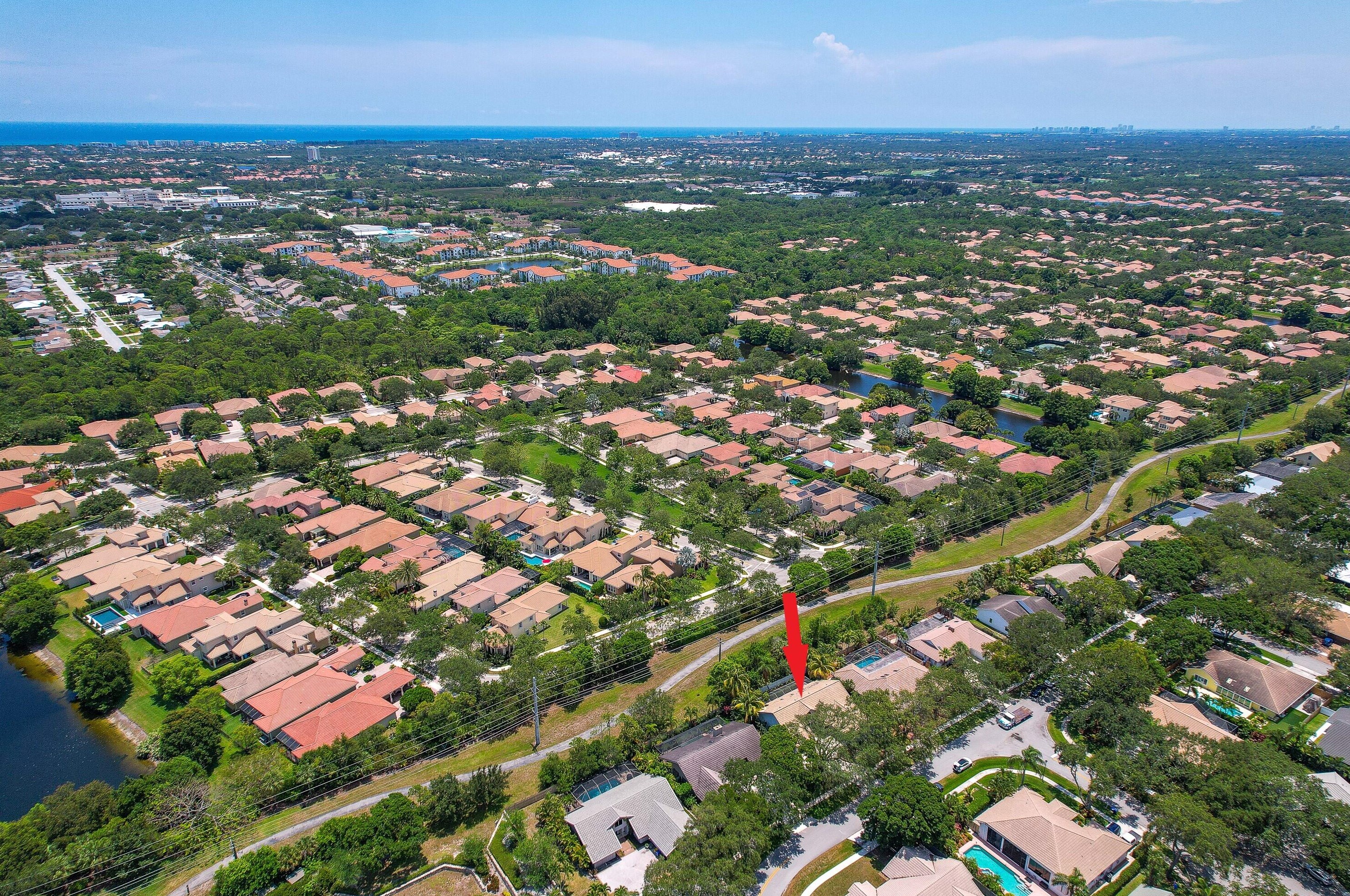 104 Timber Ln, Jupiter FL  33458-7707 exterior