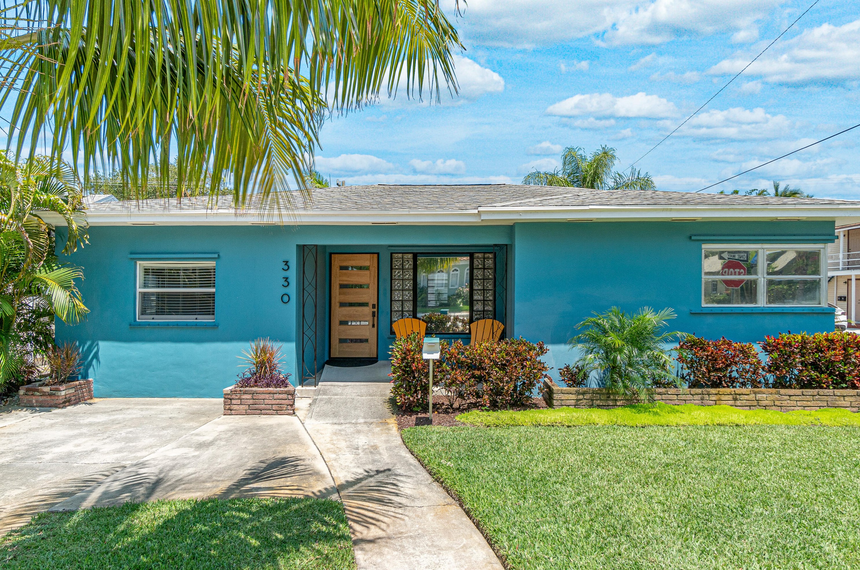 330 N K St, Lake Worth, FL 33460