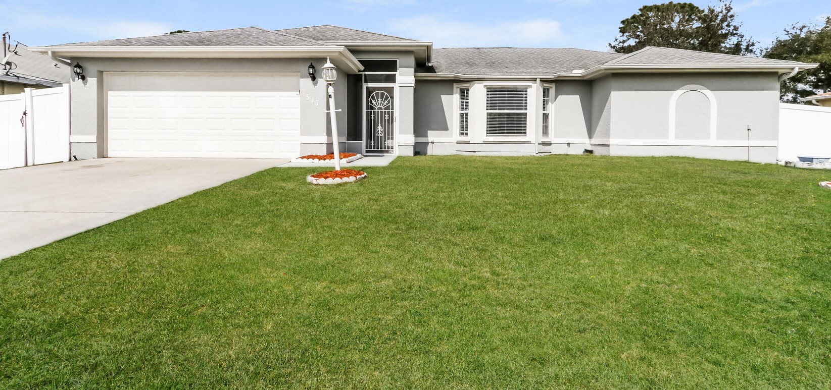 317 Sw Duxbury Ave, Fort Pierce, FL 34983