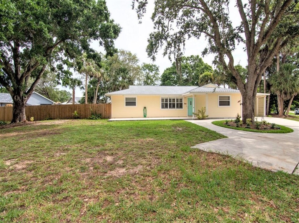 491 Carnival Terrace, Sebastian, FL 32958