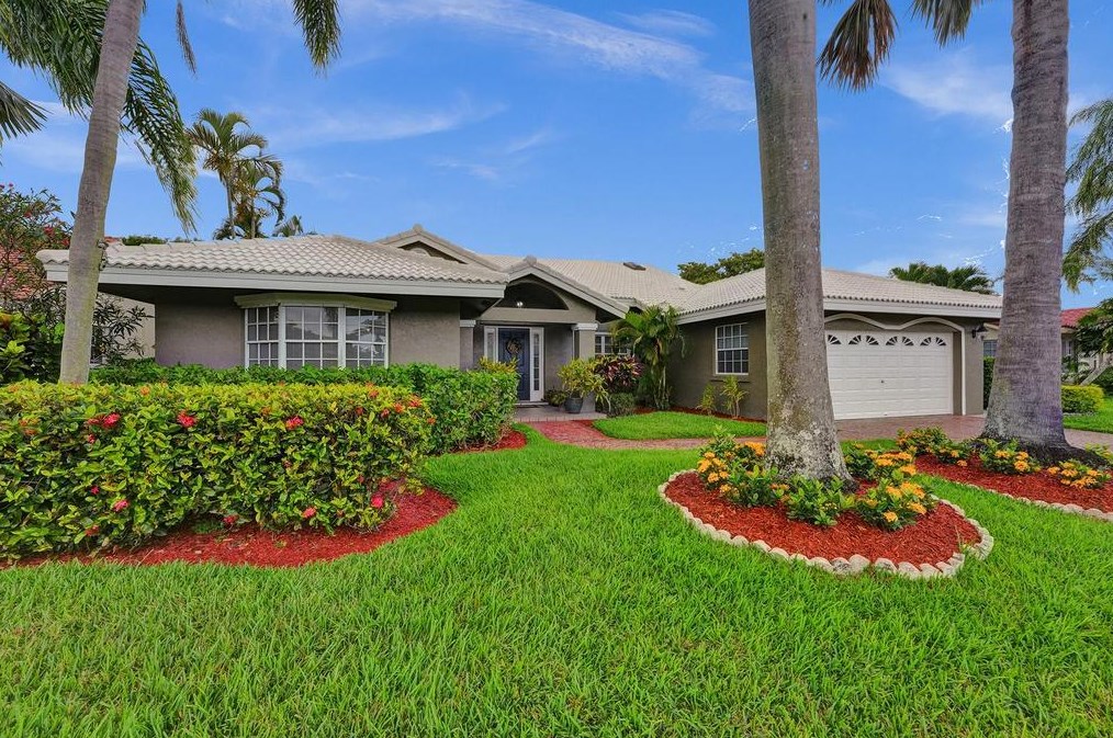 6228 Golf Villas Dr, Boynton Beach, FL 33437-4132