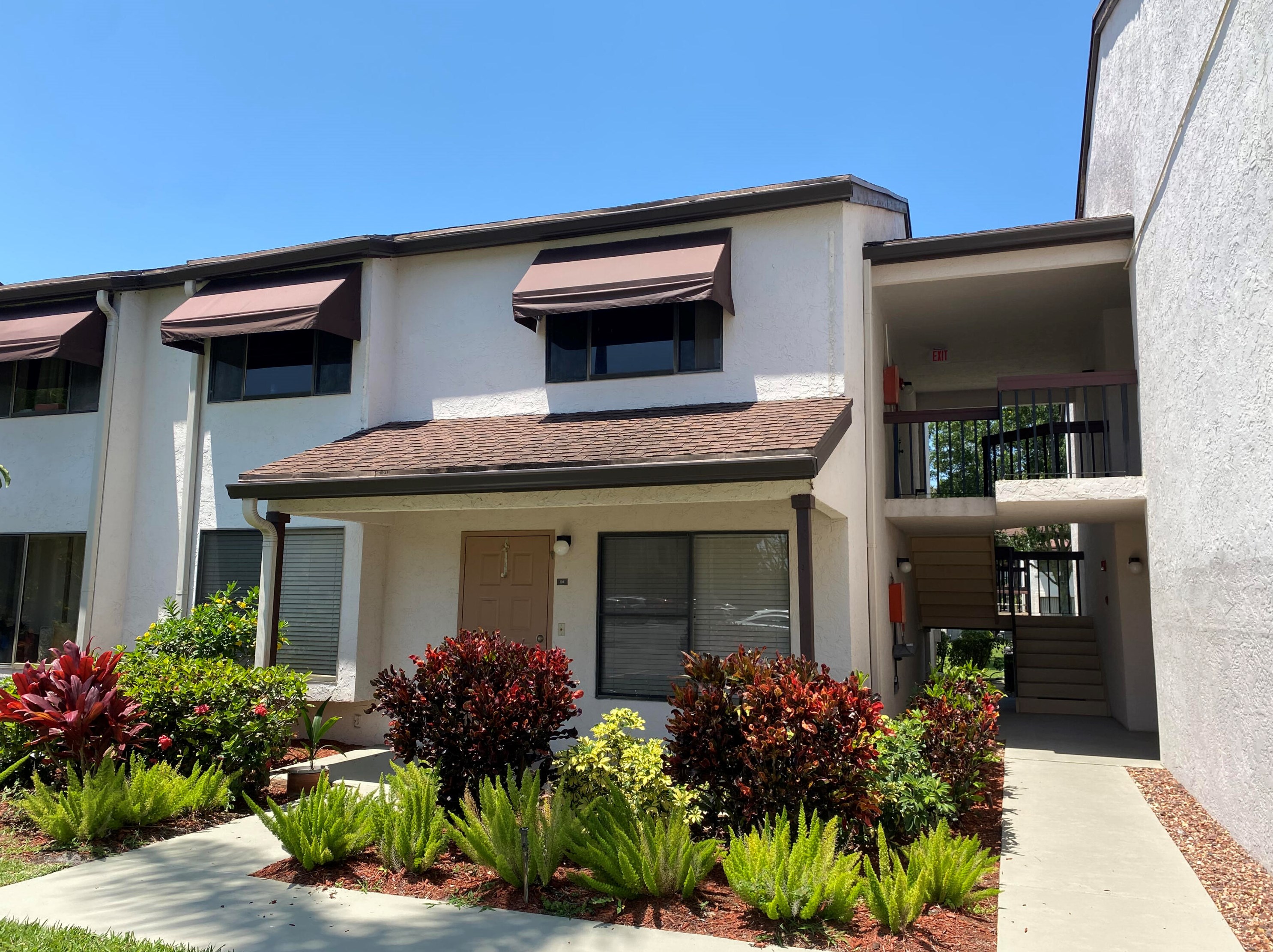 5040 Rose Hill Dr #204, Boynton Beach, FL 33437