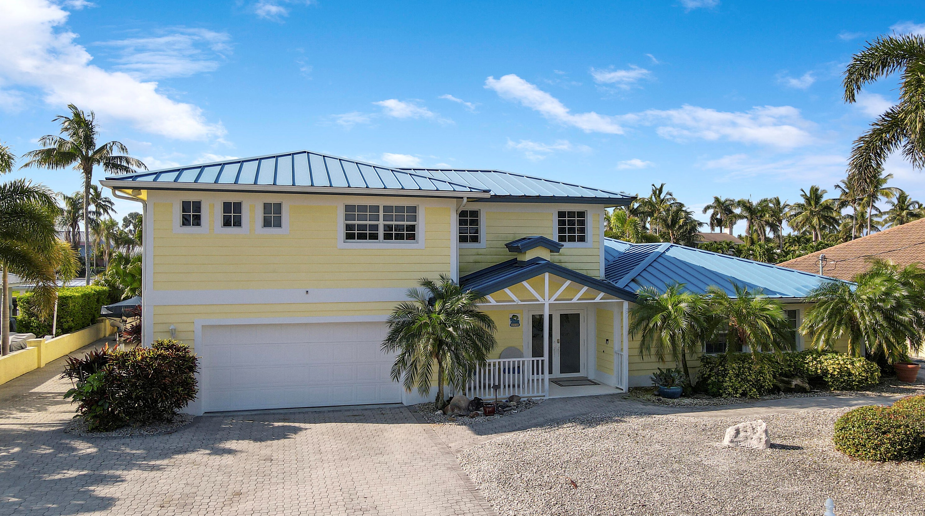 8538 Se Coconut St, Hobe Sound, FL 33455