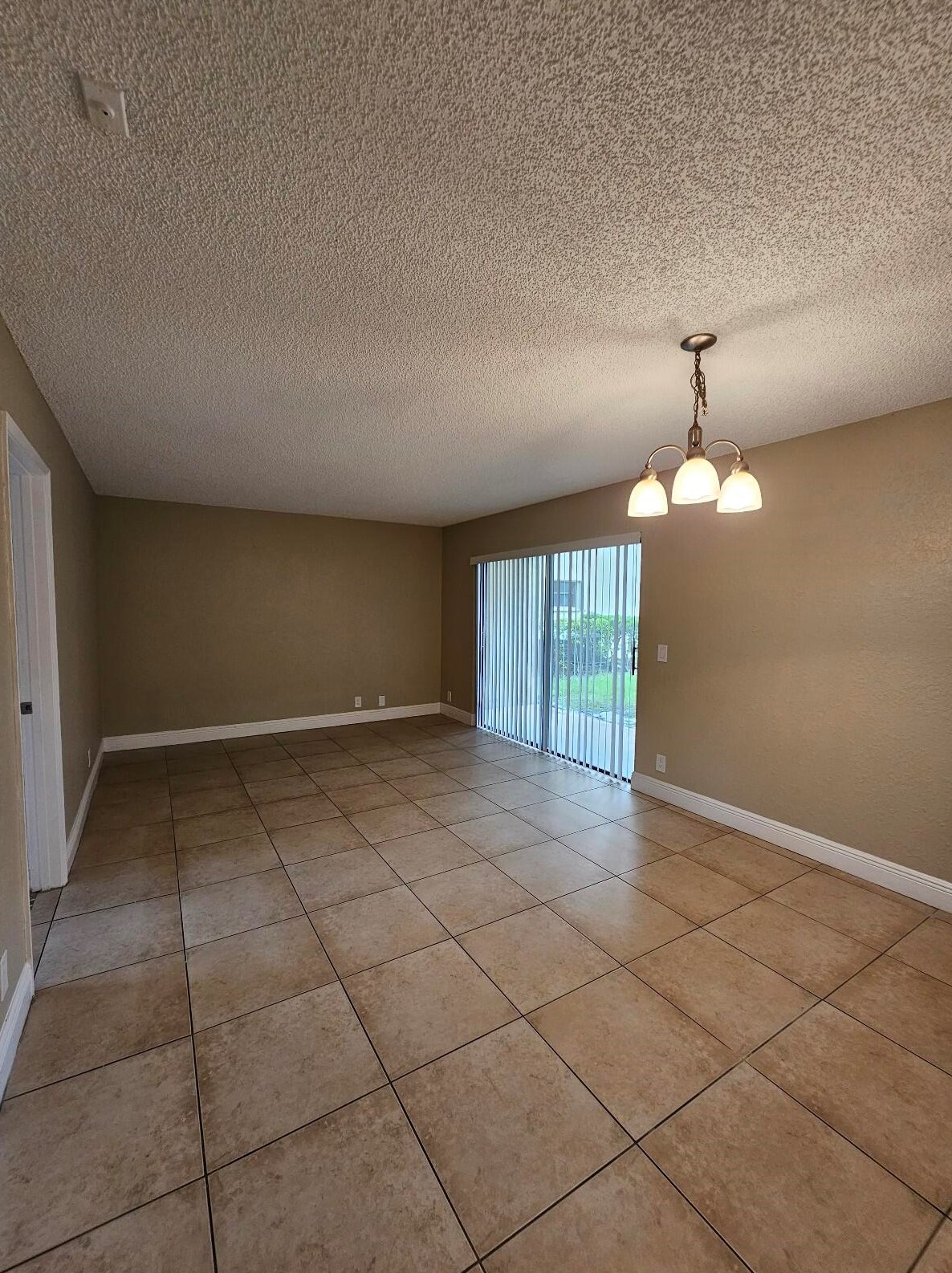 1500 Lake Crystal Dr #a, West Palm Beach, FL