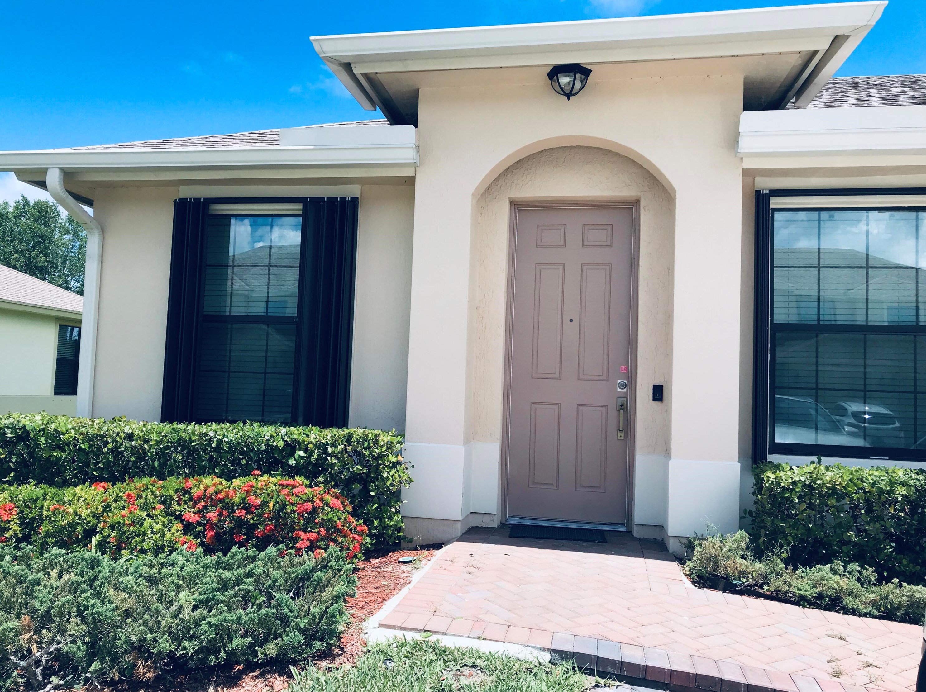 9839 E Villa Cir, Vero Beach, FL 32966