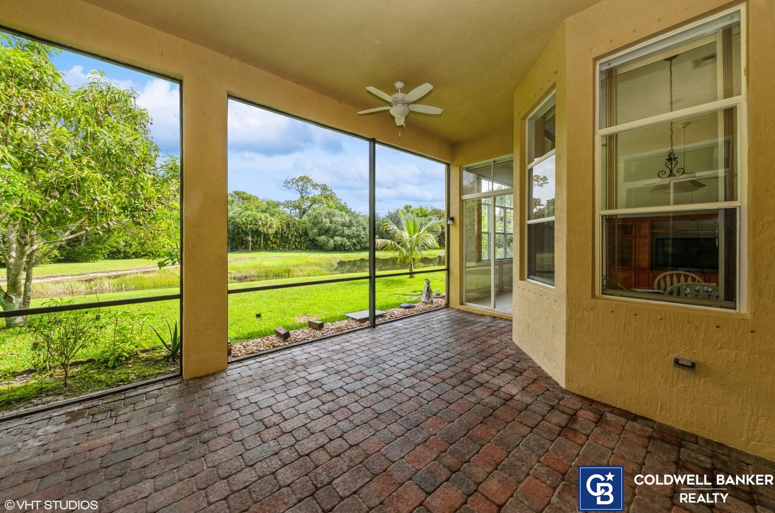 10207 Cypress Lk Preserve Dr, Lake Worth FL 33449-4607 exterior