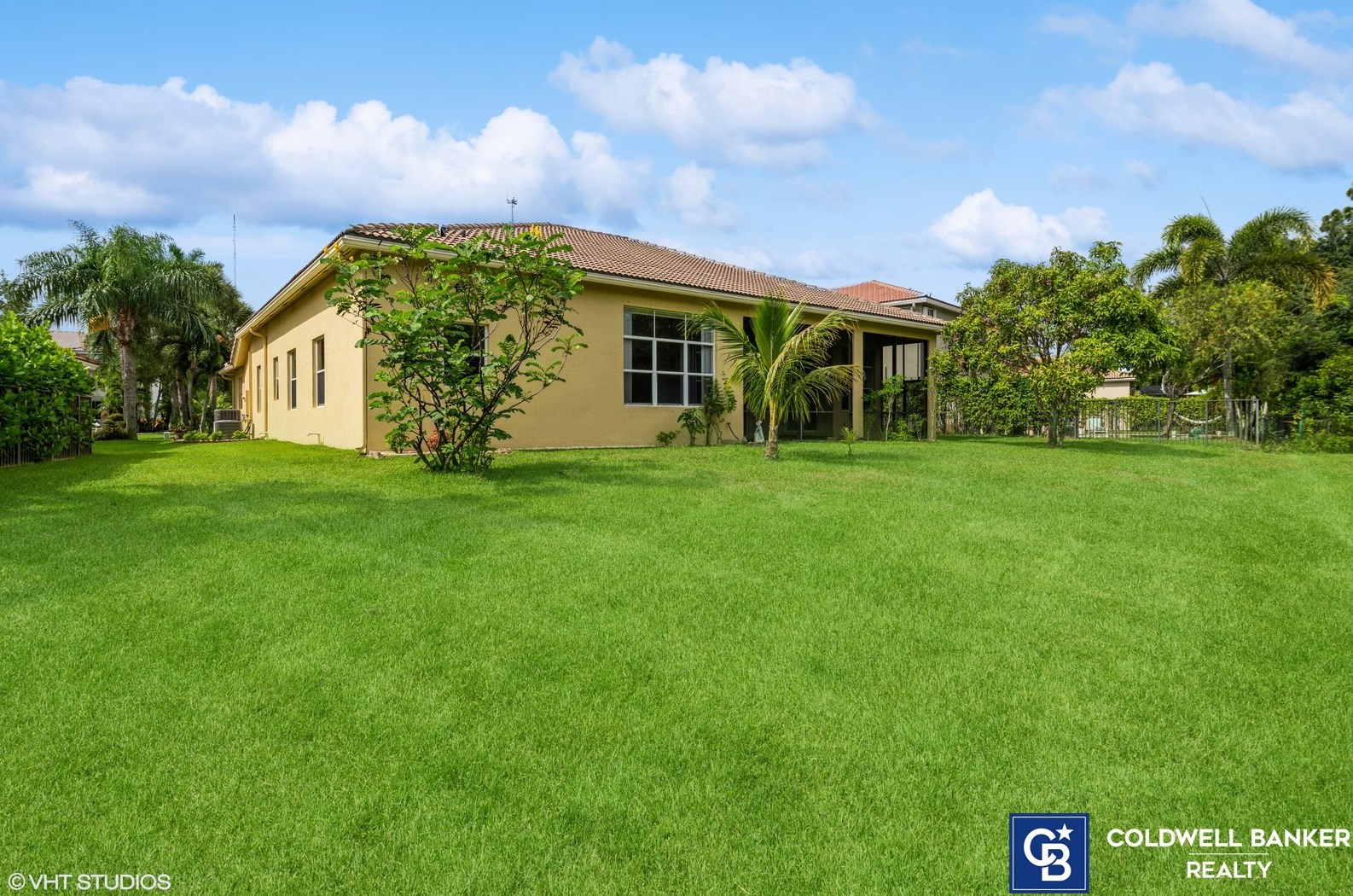 10207 Cypress Lk Preserve Dr, Lake Worth FL 33449-4607 exterior