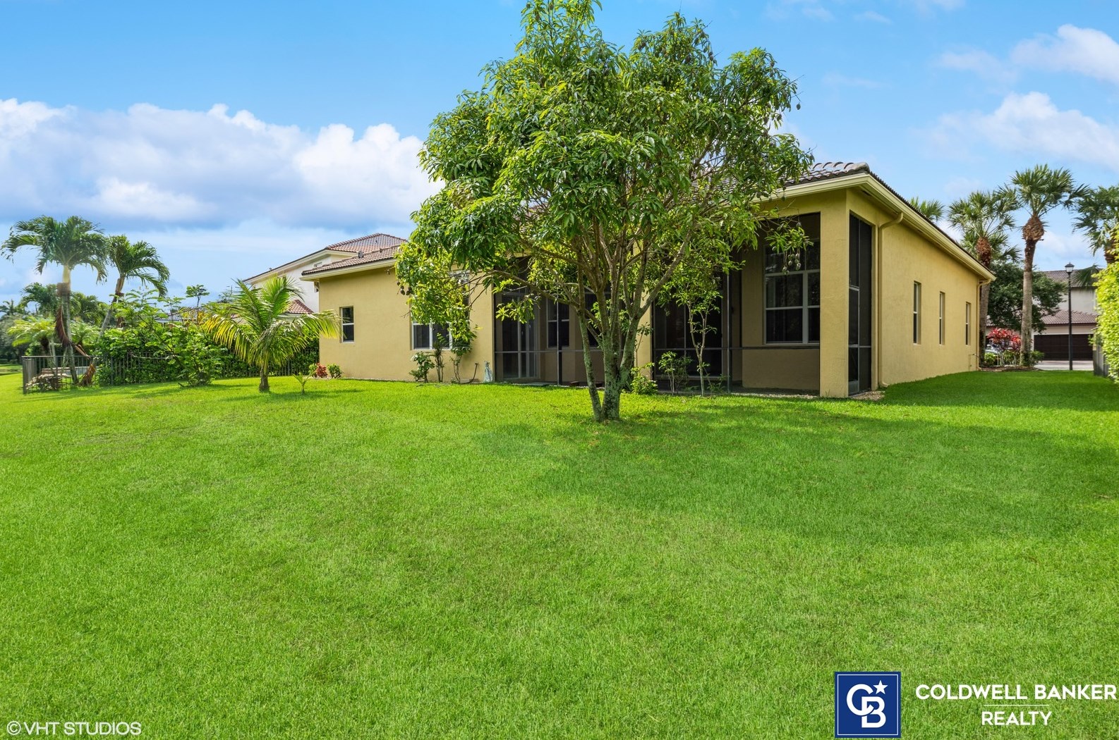 10207 Cypress Lk Preserve Dr, Lake Worth FL 33449-4607 exterior
