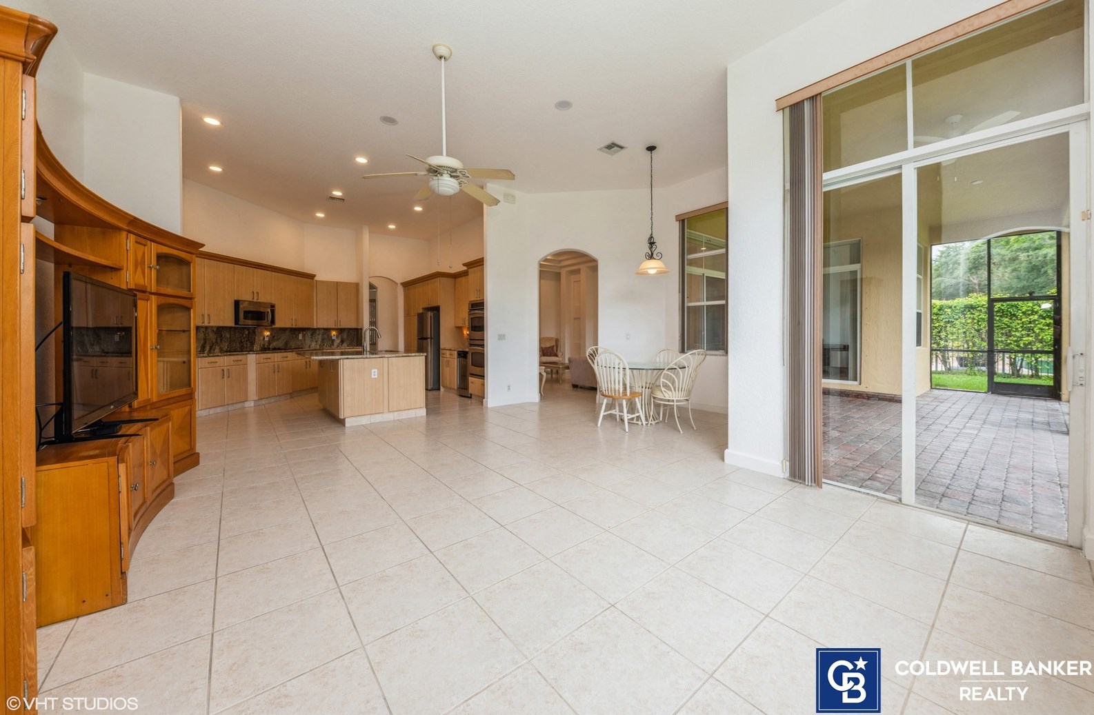 10207 Cypress Lk Preserve Dr, Lake Worth FL 33449-4607 exterior