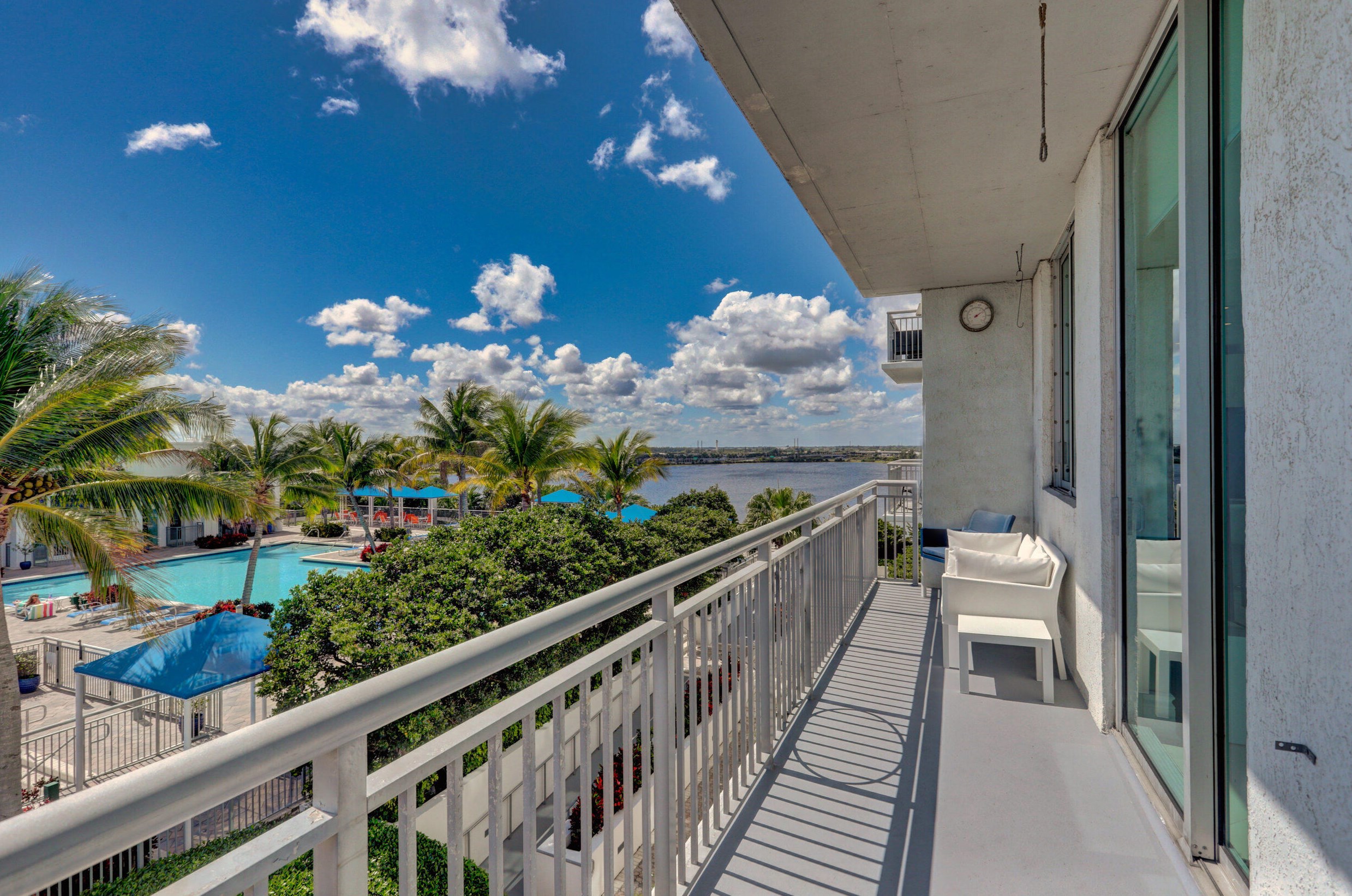 300 S Australian Ave #818, West Palm Beach, FL 33401