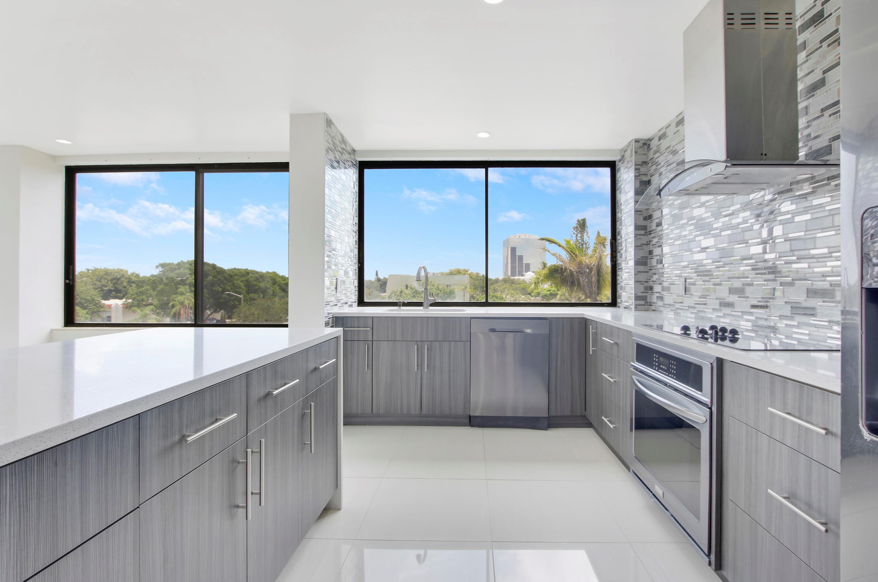 1500 Presidential Way #404, West Palm Beach, FL 33401