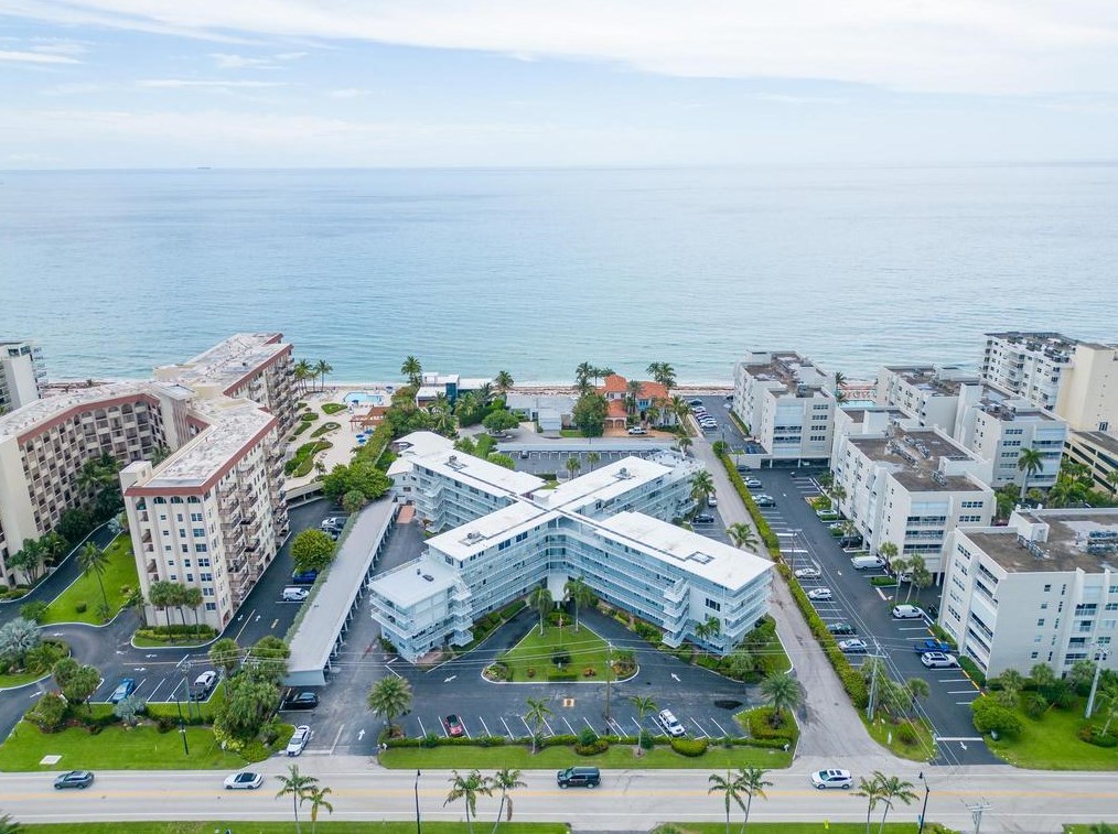 3500 S Ocean Blvd #114, Palm Beach, FL 33480