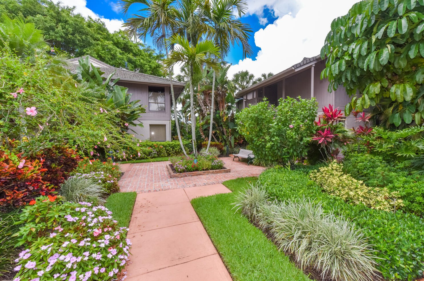 7071 Rain Forest Dr S, Boca Raton, FL 33434