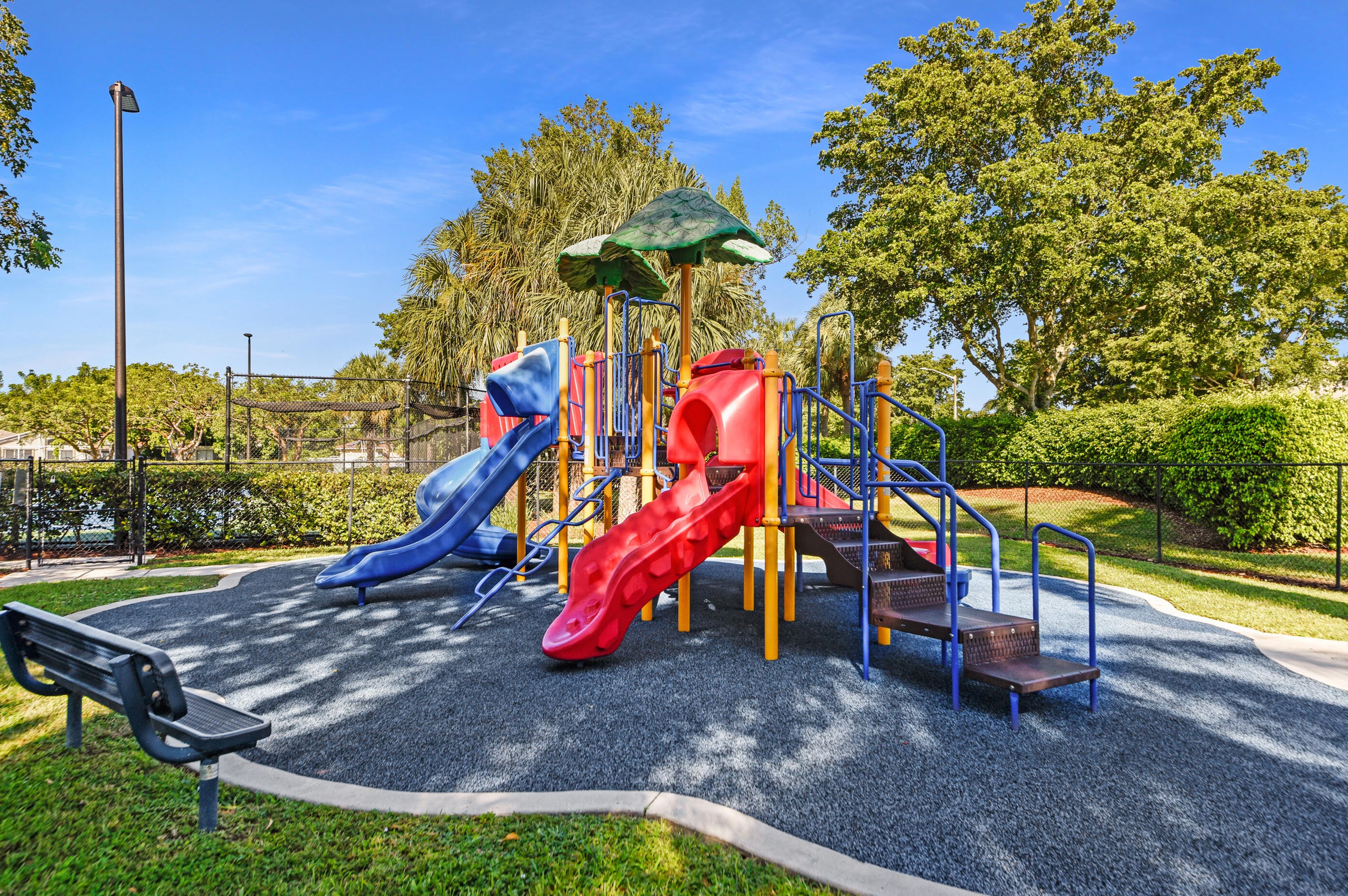 6074 Las Colinas Cir, Lake Worth FL 33463-6560 exterior