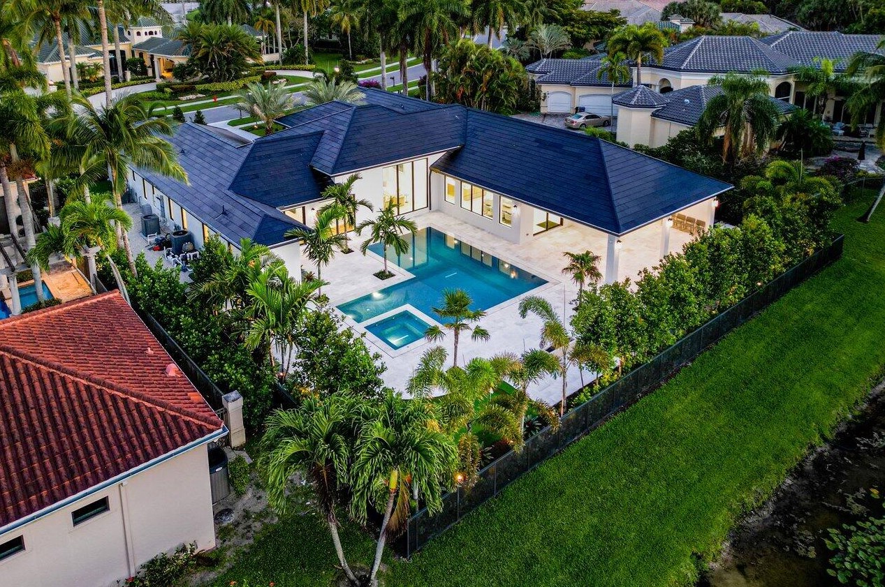 5872 Vintage Oaks Cir, Delray Beach, FL 33484