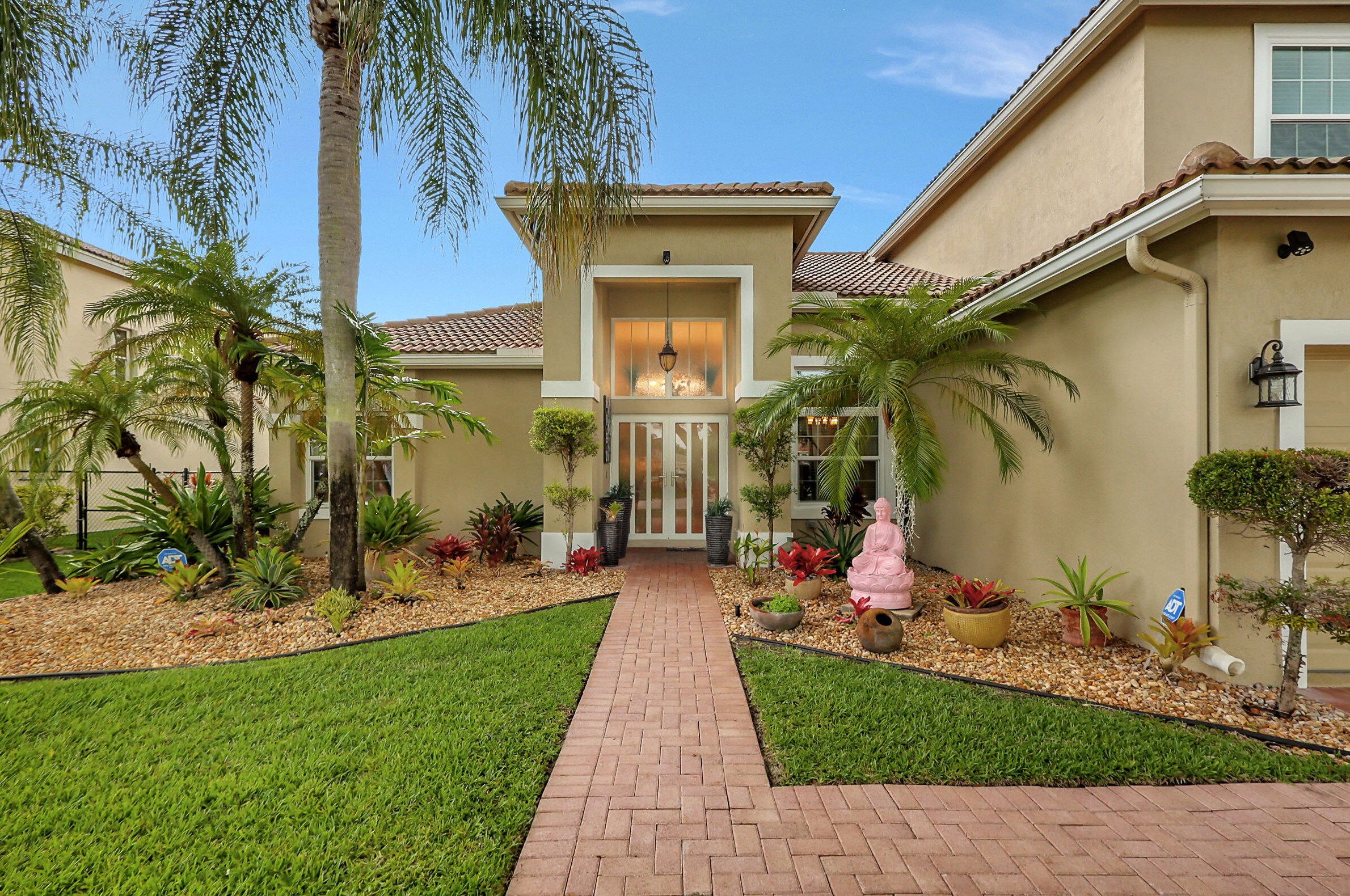 11612 Water Bend Ct, West Palm Beach, FL 33414