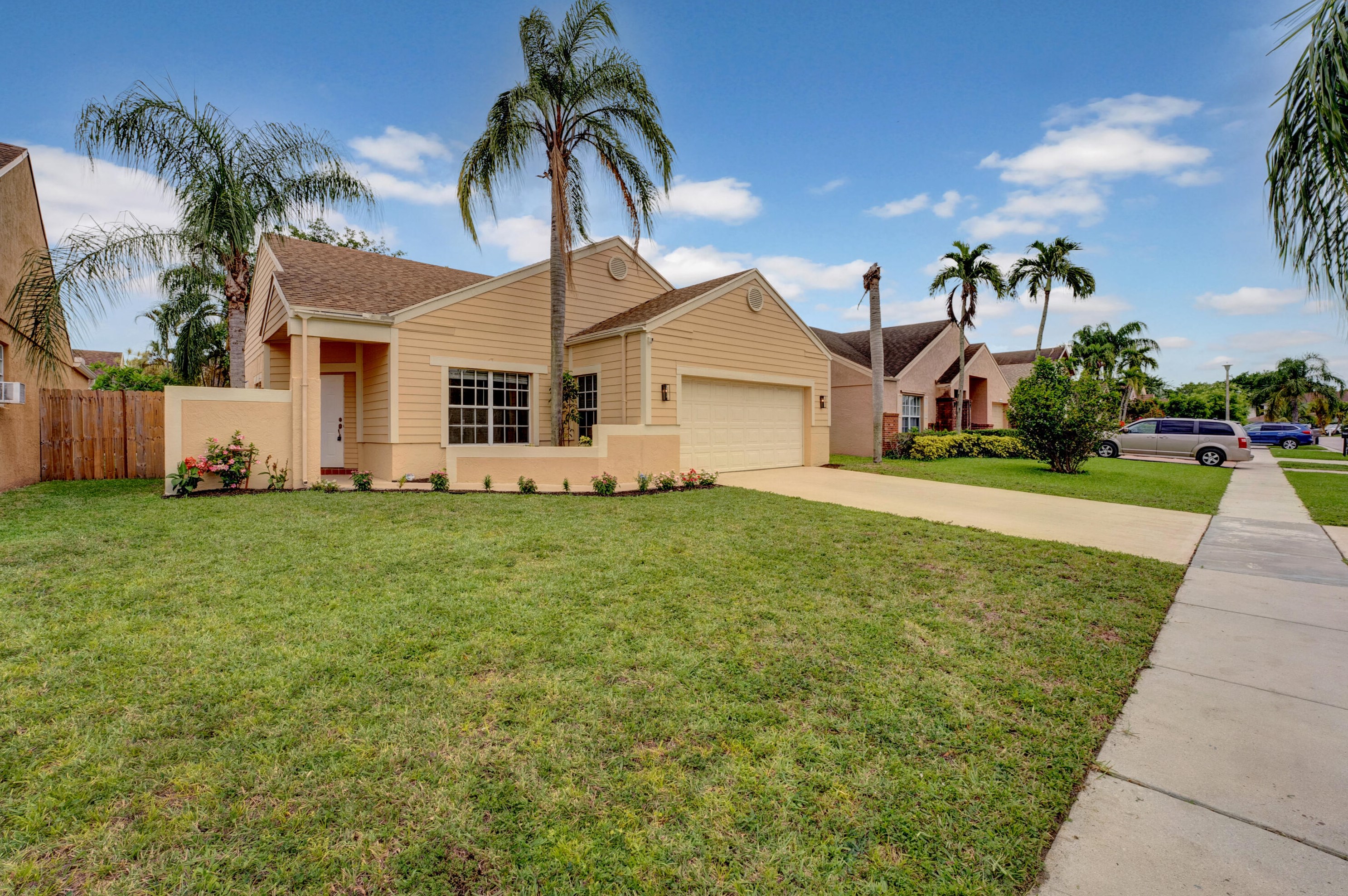 23060 Sunfield Dr, Boca Raton, FL 33433-7963