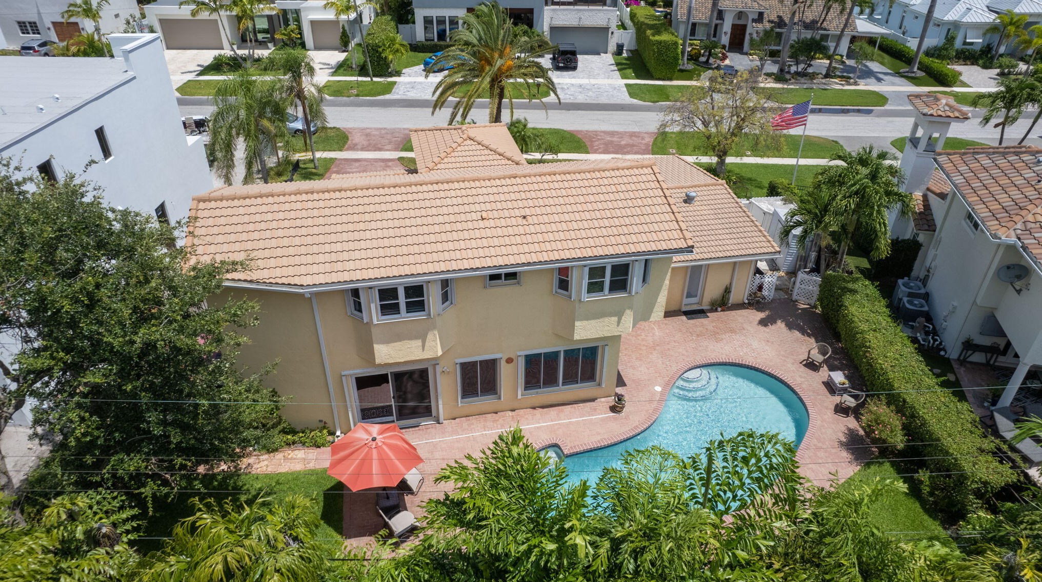 464 6th St, Boca Raton FL  33432-2916 exterior