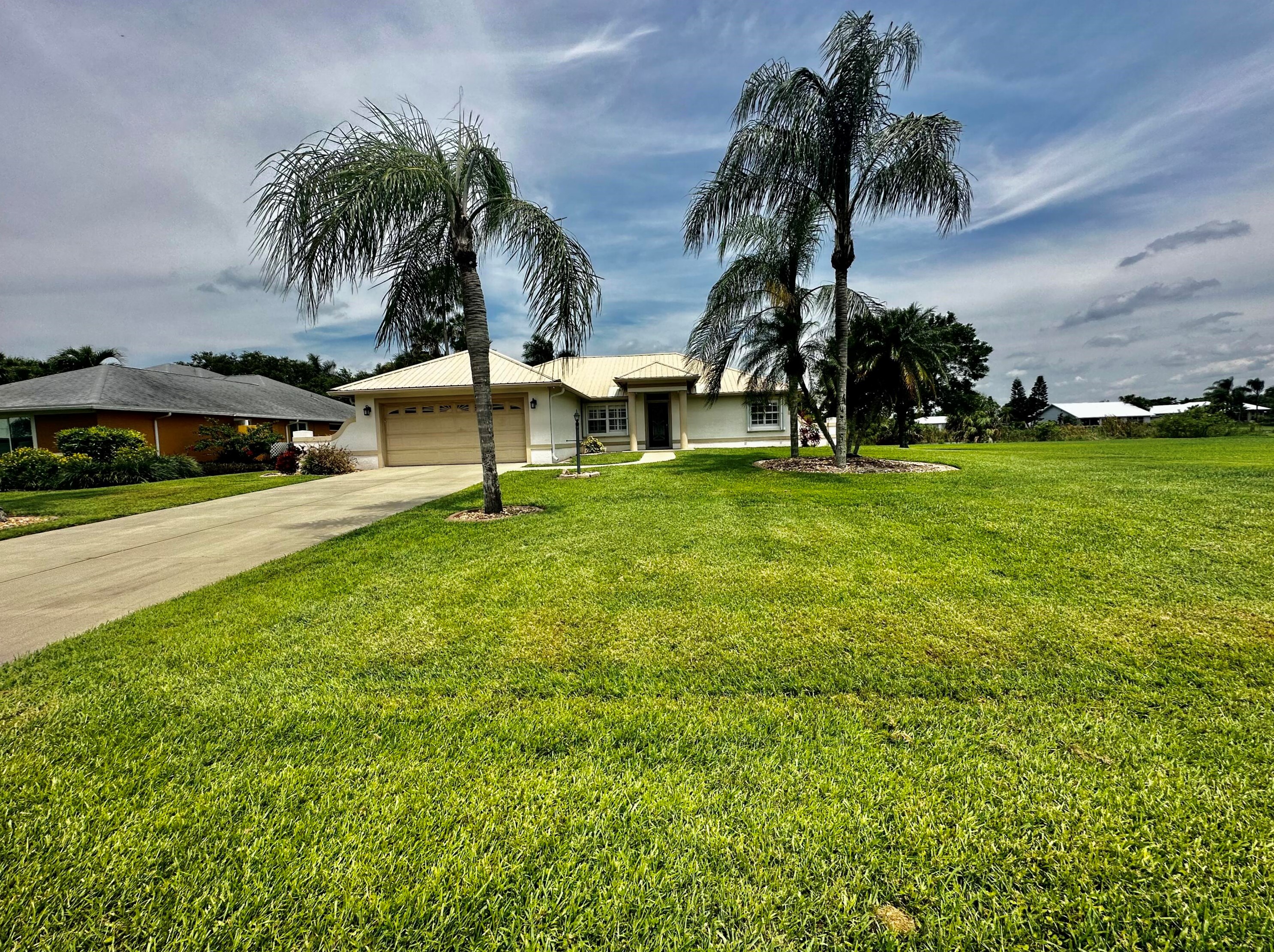1425 Se 23rd St, Okeechobee, FL 34974