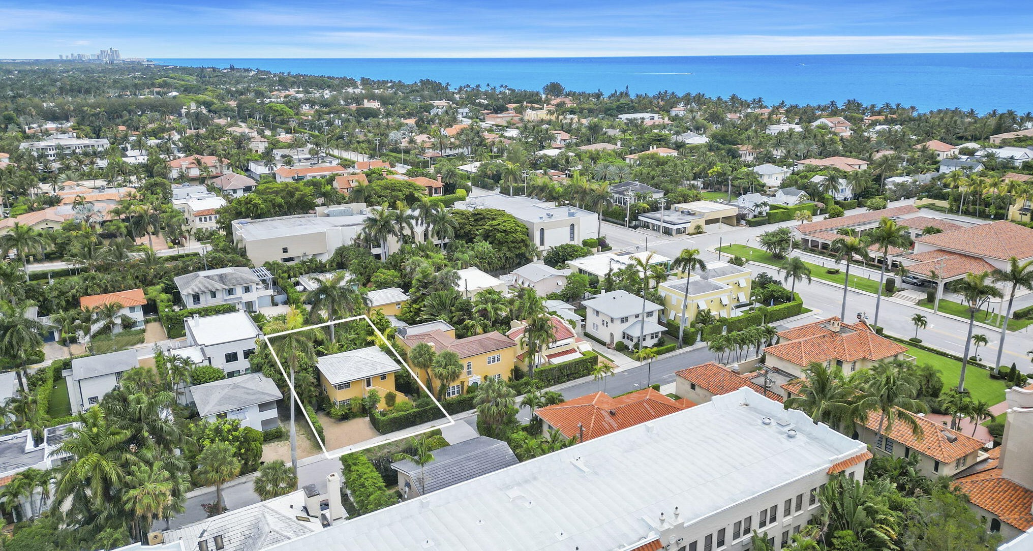 223 Park Ave #2, Palm Beach, FL 33480