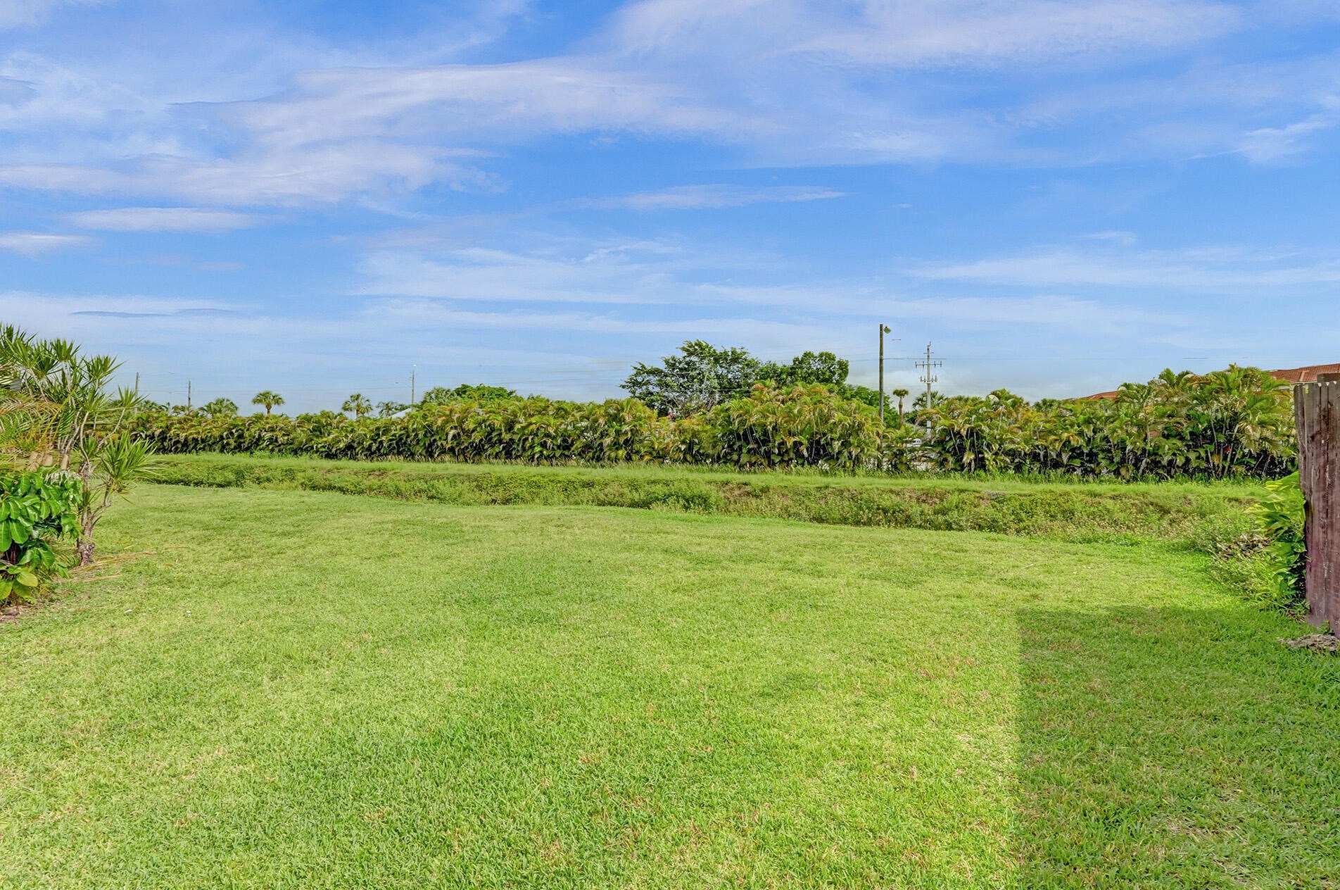 9722 Richmond Cir, Boca Raton FL  33434-2315 exterior