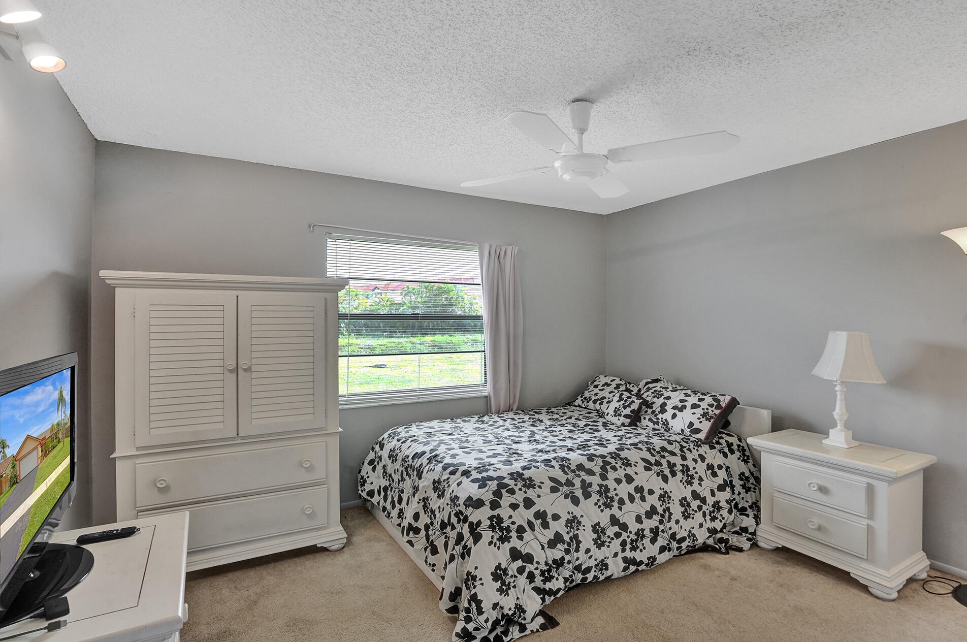 9722 Richmond Cir, Boca Raton FL  33434-2315 exterior