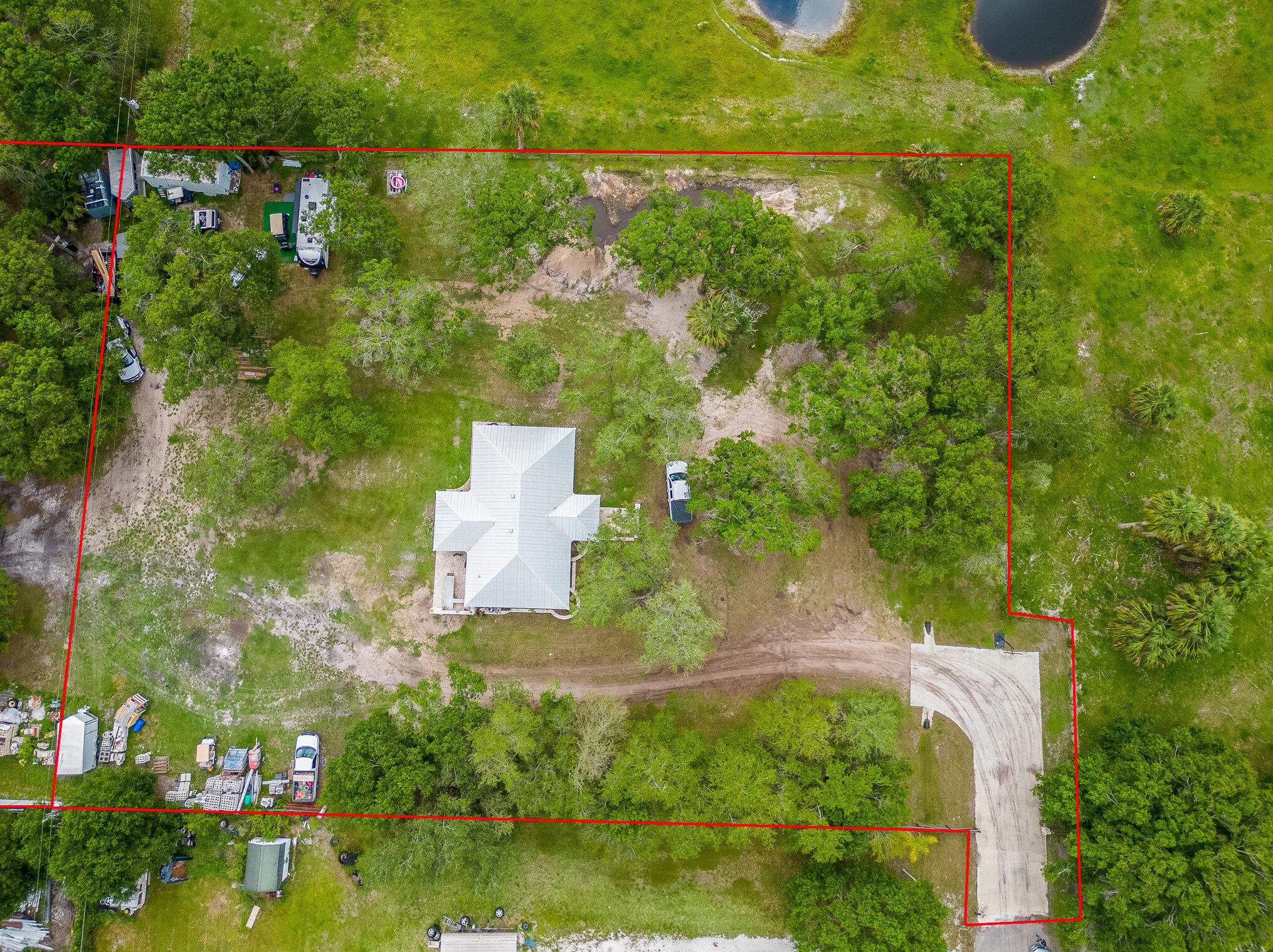 7295 2nd St, Okeechobee, FL 34974-8104