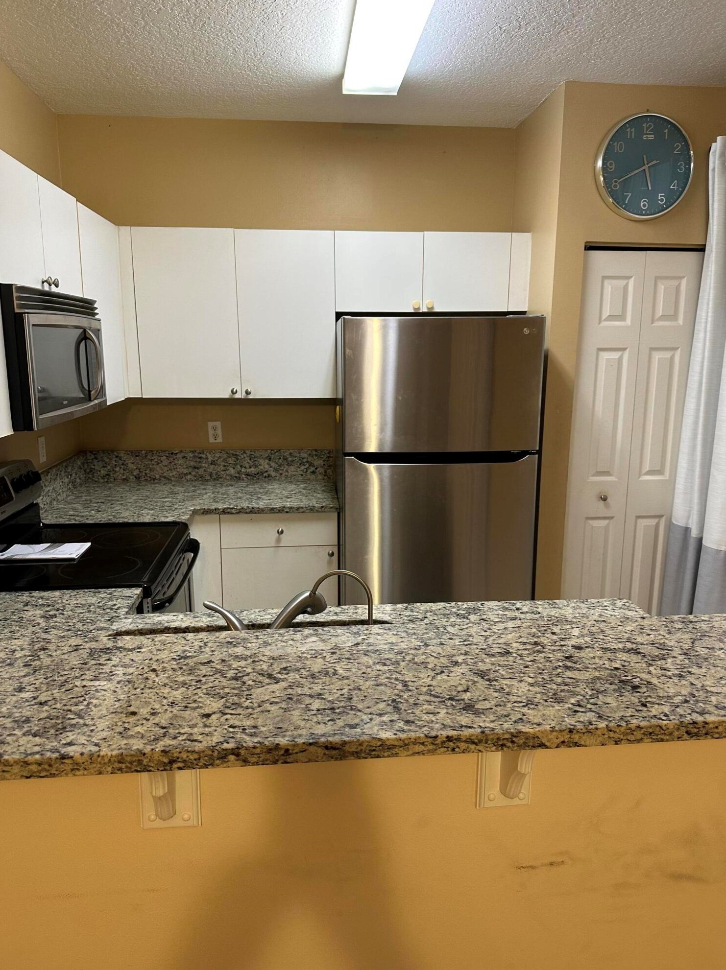 168 Palm Villas Way, Lake Worth, FL 33461-1084