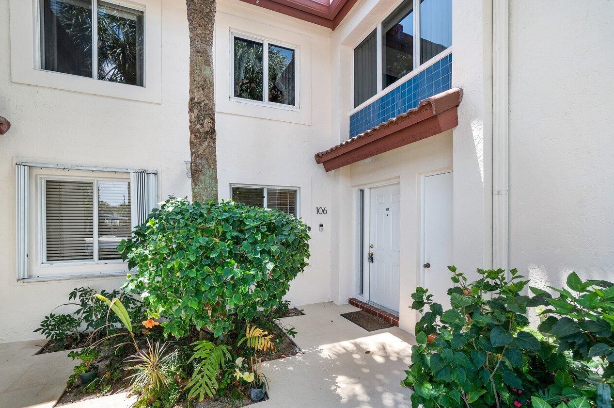440 67th St, Boca Raton, FL 33487-2938