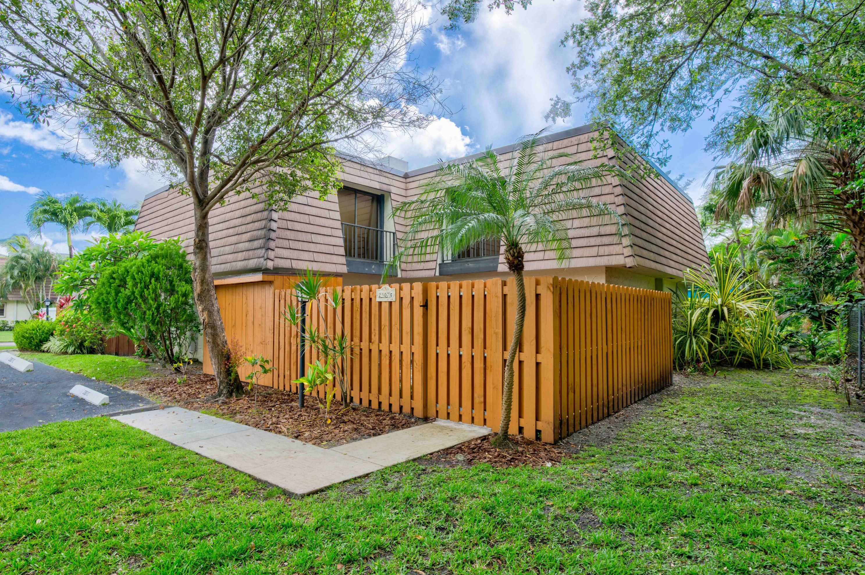 326 Jupiter Lakes Blvd, Jupiter, FL 33458-7102