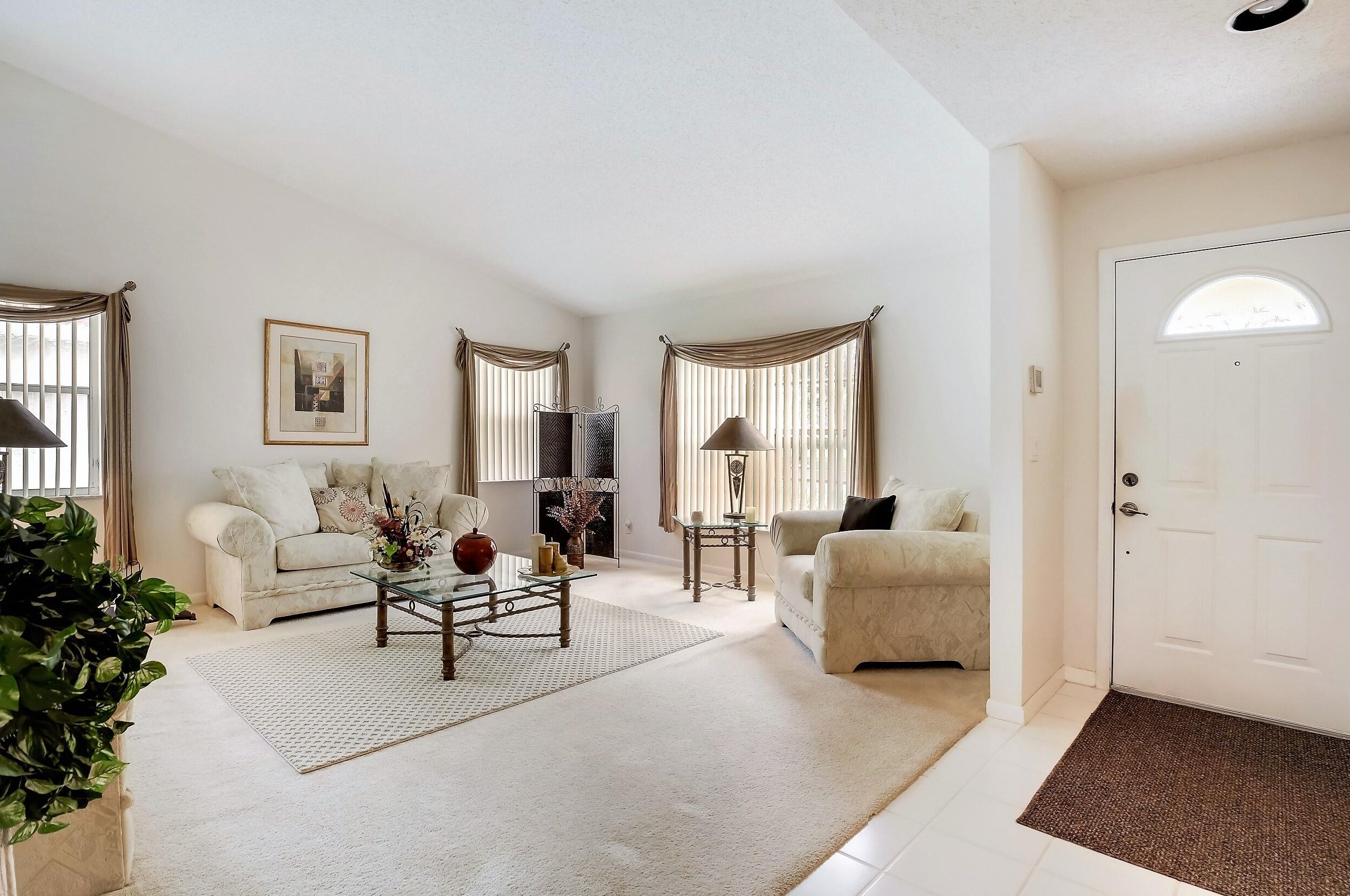 7637 Briar Cliff Cir, Lake Worth, FL 33467-7928
