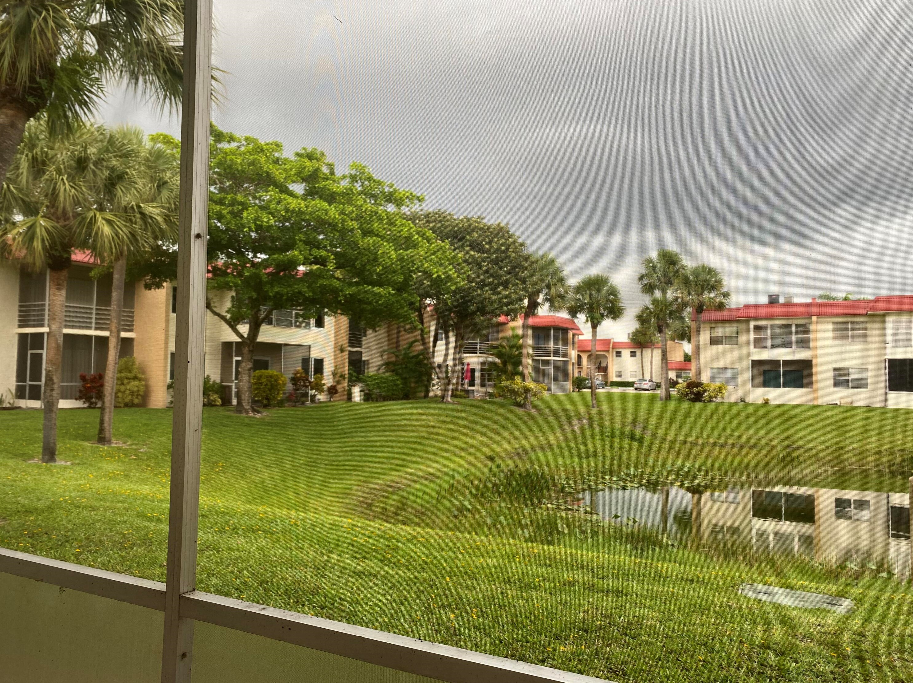 205 Lake Dora Dr, West Palm Beach, FL 33411-2359