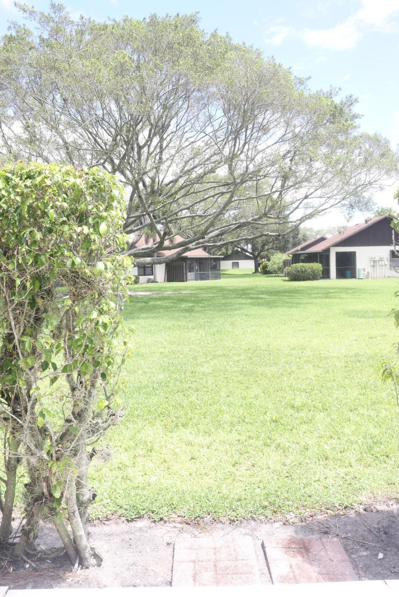 24 Via De Casas Norte, Boynton Beach, FL 33426