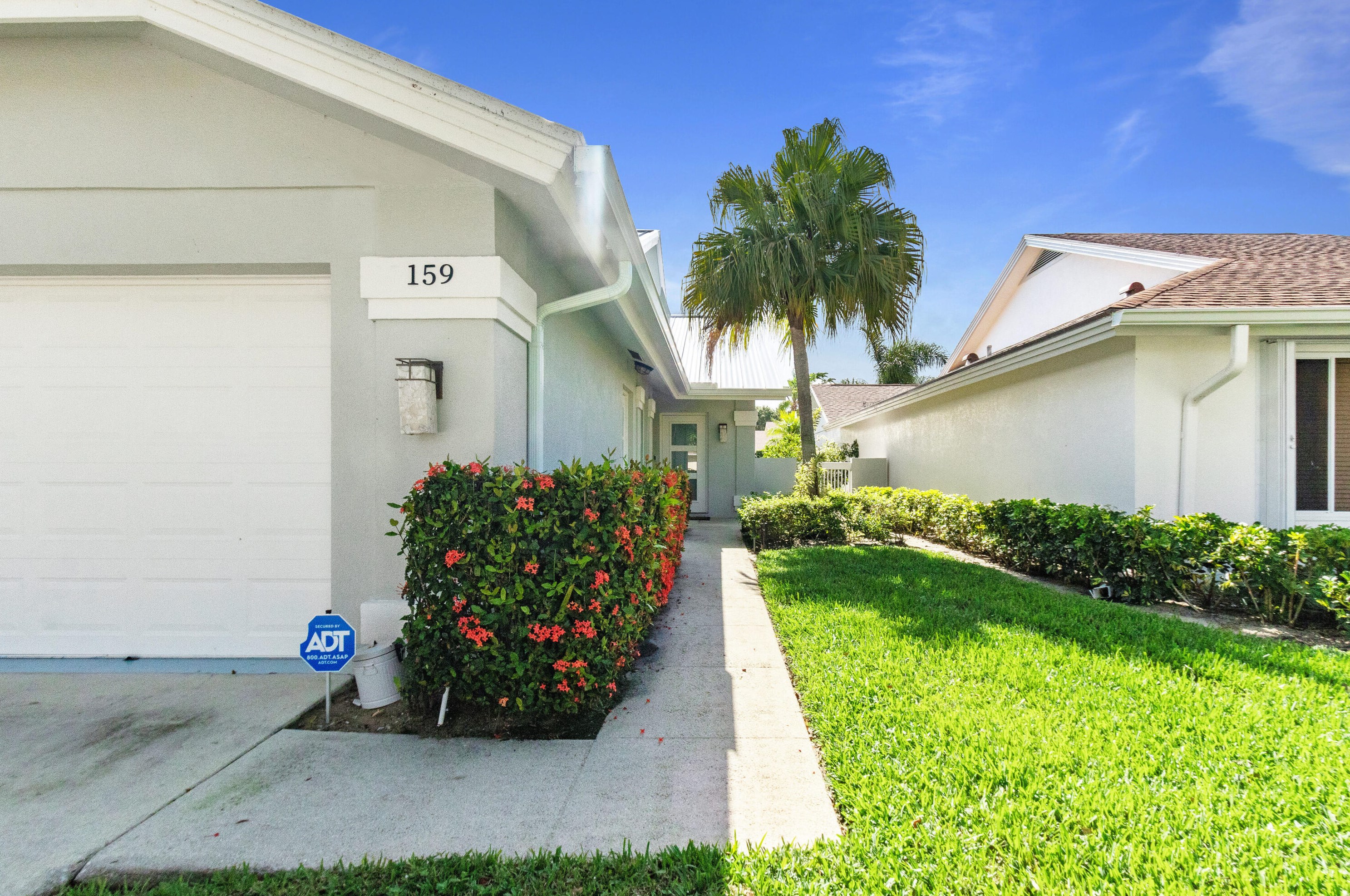 159 Beach Summit Ct, Jupiter FL  33477-9643 exterior