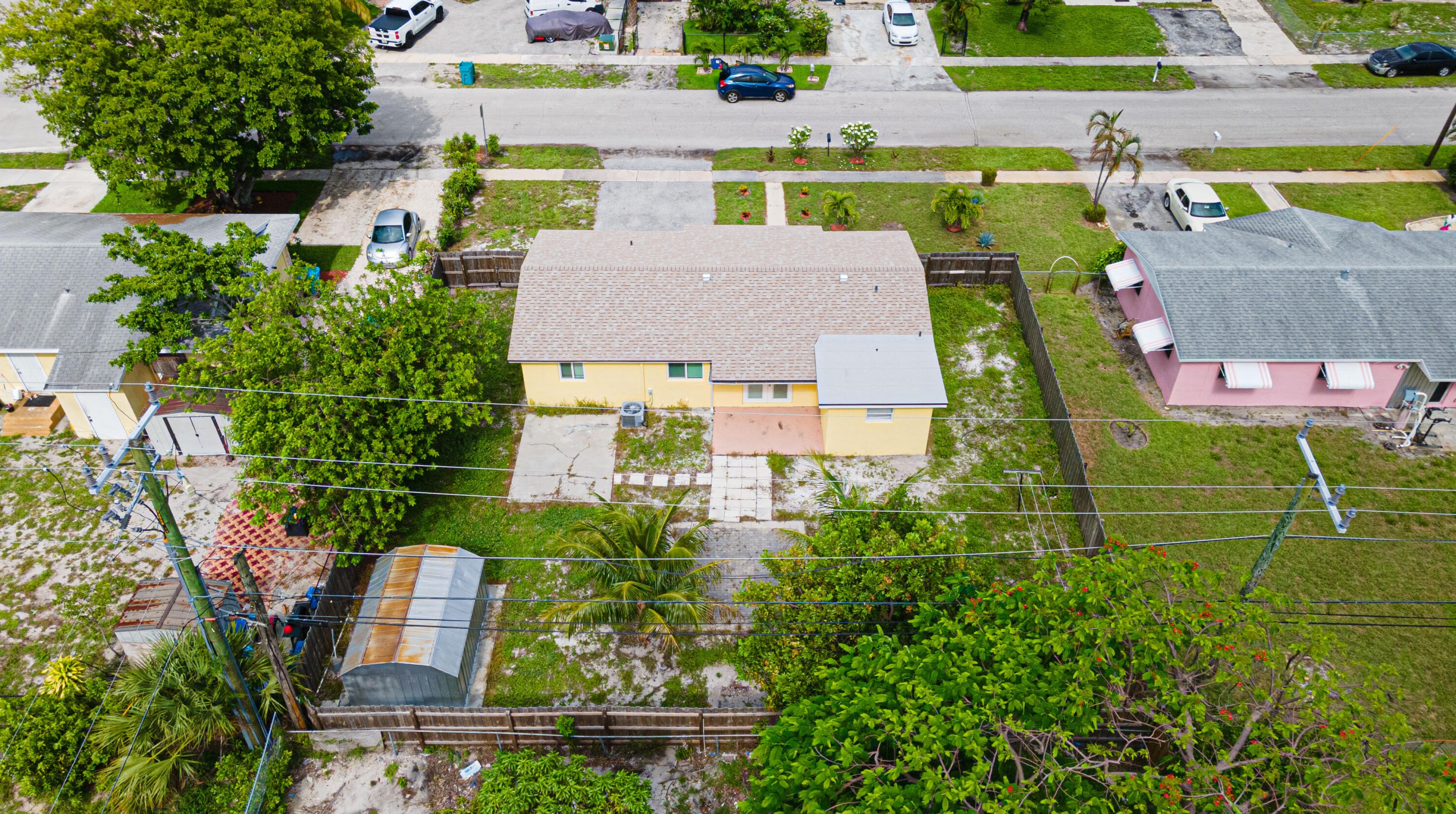 2181 Ne 1st Ln, Boynton Beach, FL 33435